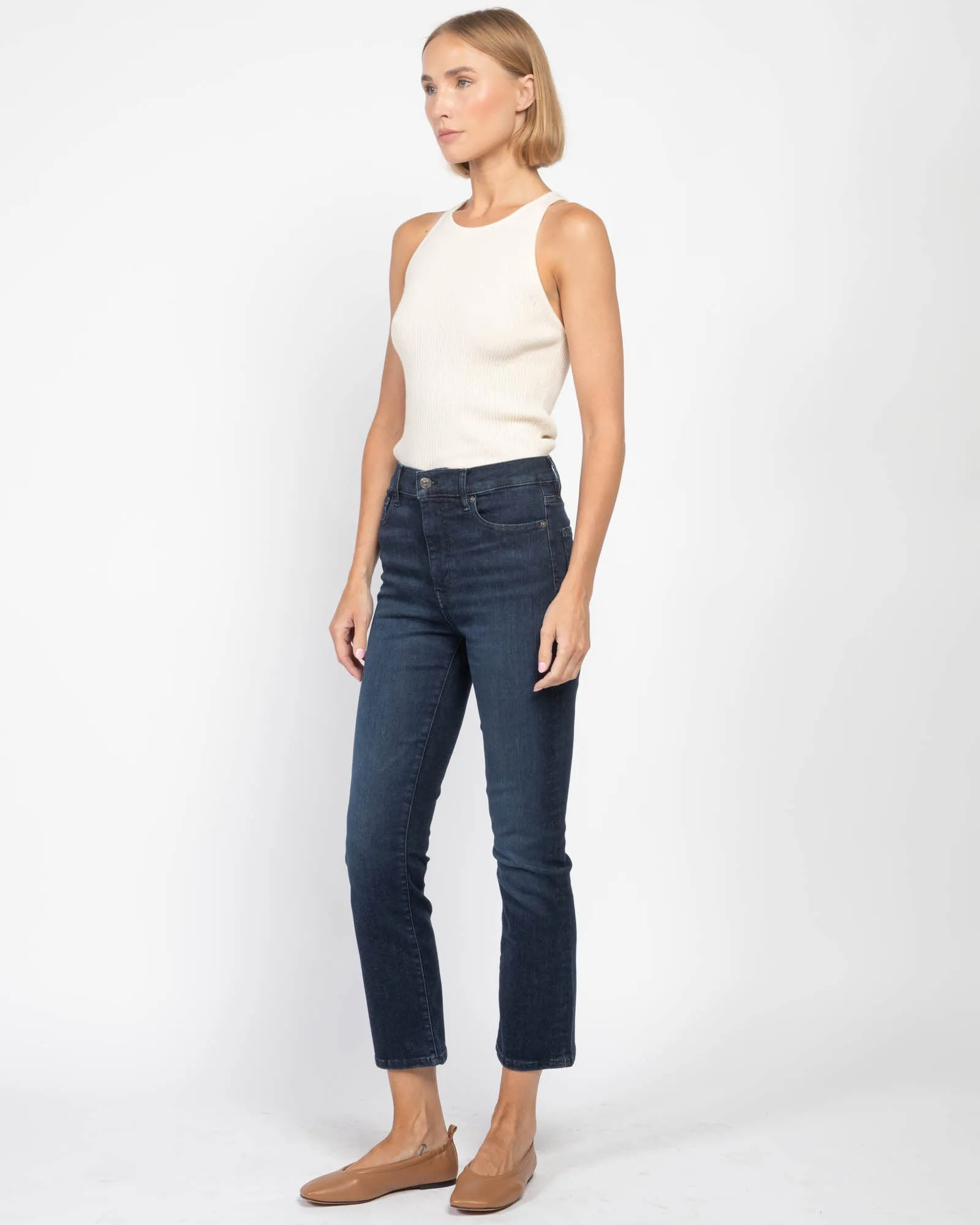 Le High Straight Jeans sold by TNT Fashion product image thumbnail 4