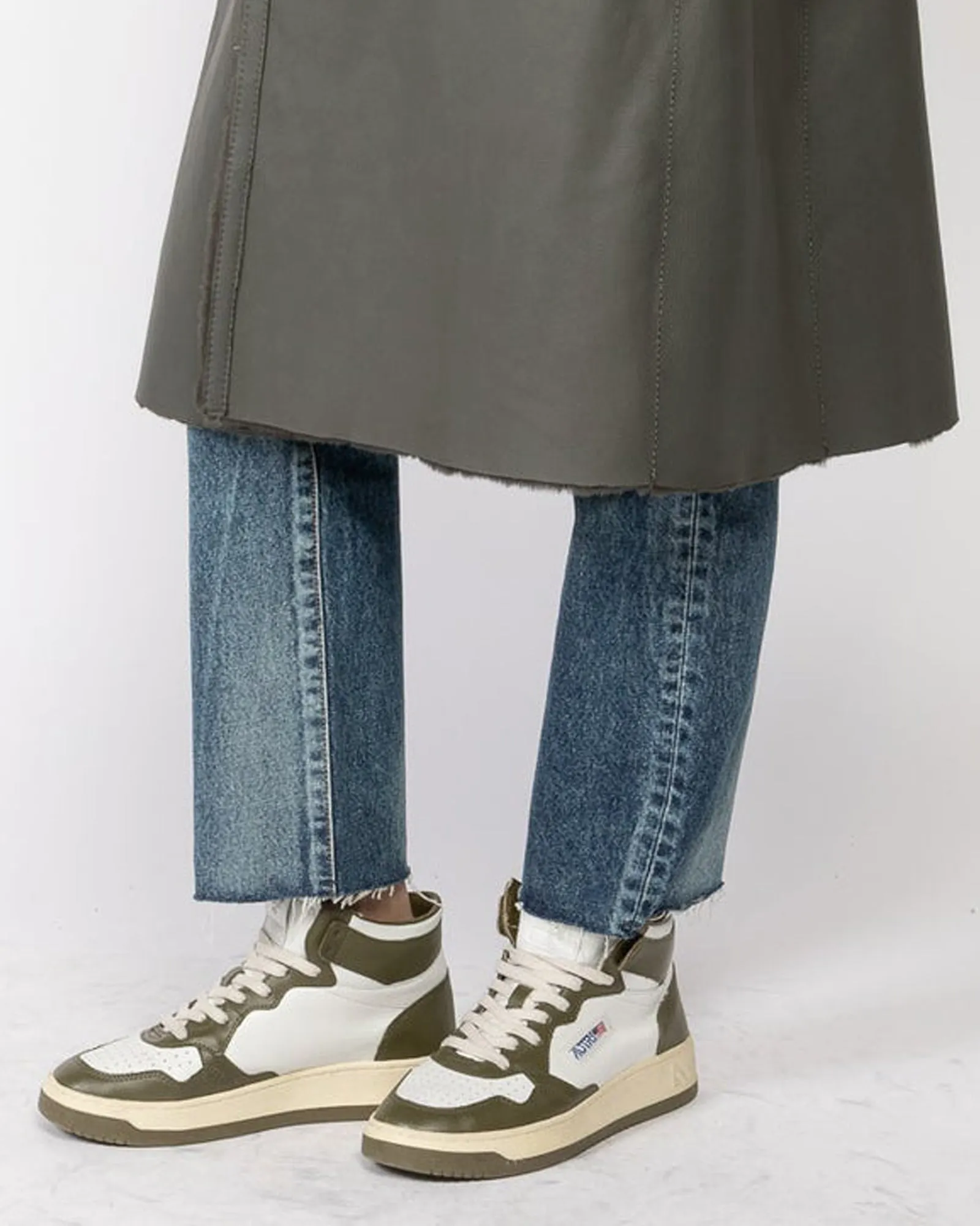 Medalist Mid Sneakers sold by TNT Fashion product image thumbnail 2