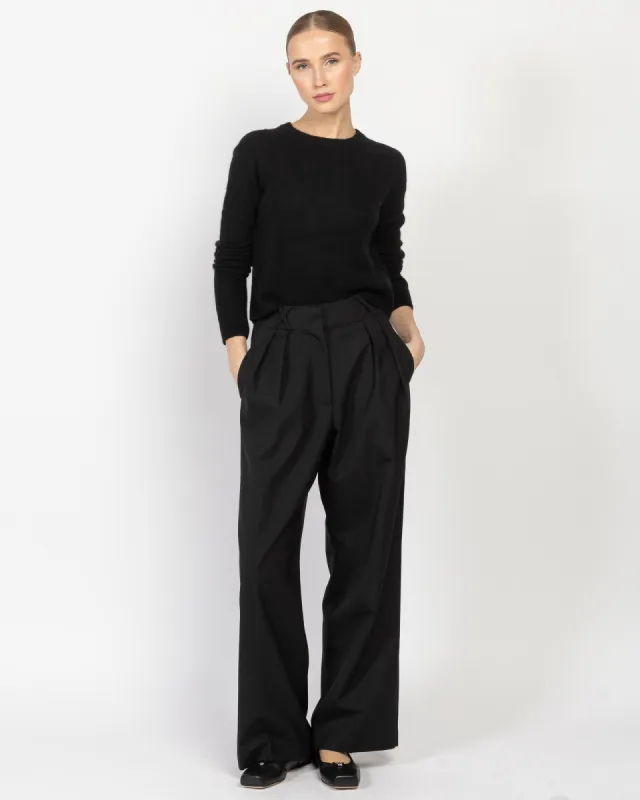 Blakely Sweater sold by TNT Fashion