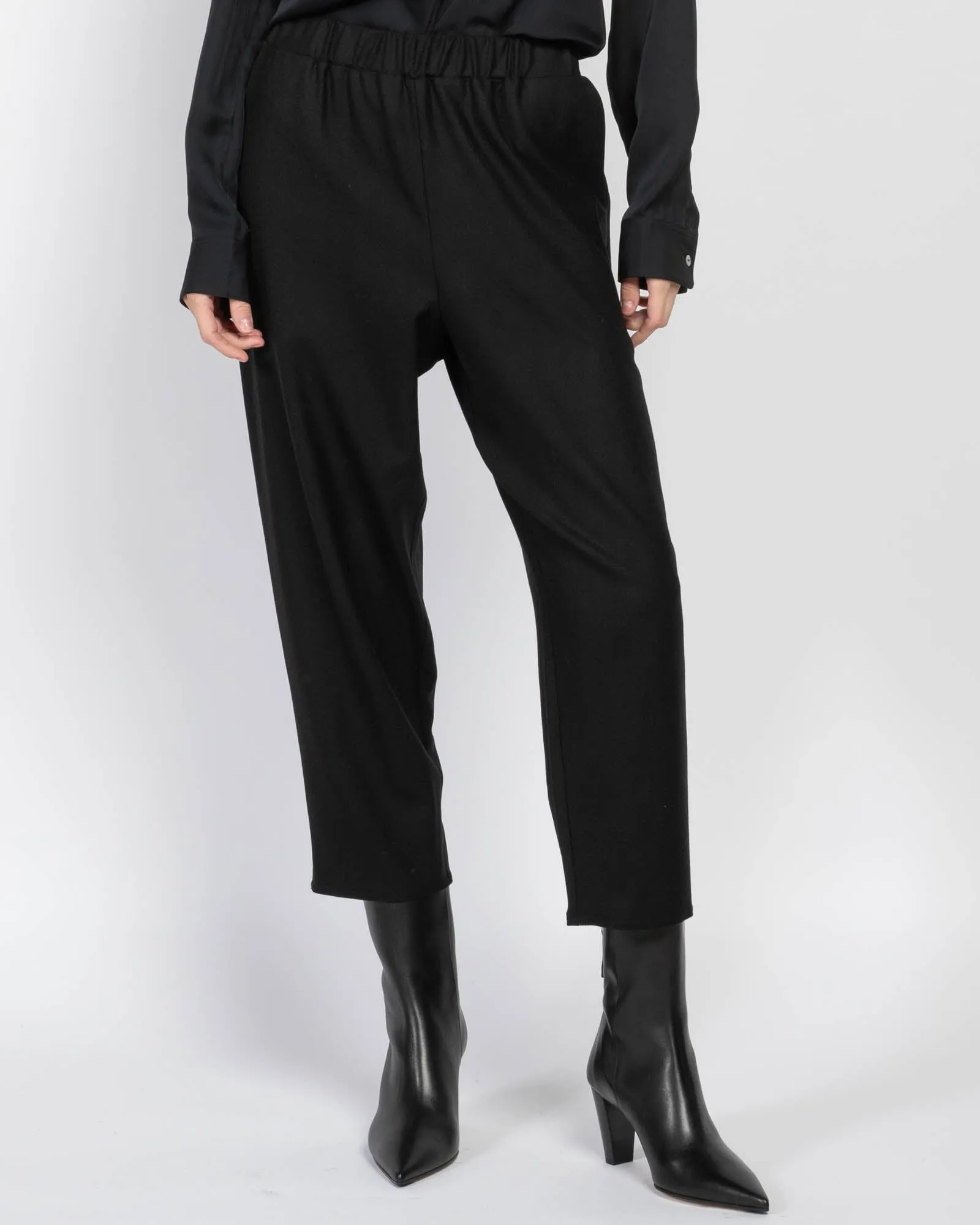 Carrot Pants sold by TNT Fashion