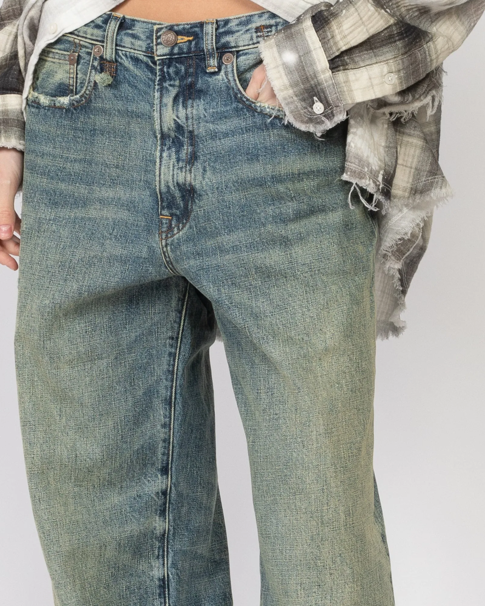 Darcy Loose Jeans sold by TNT Fashion product image thumbnail 5