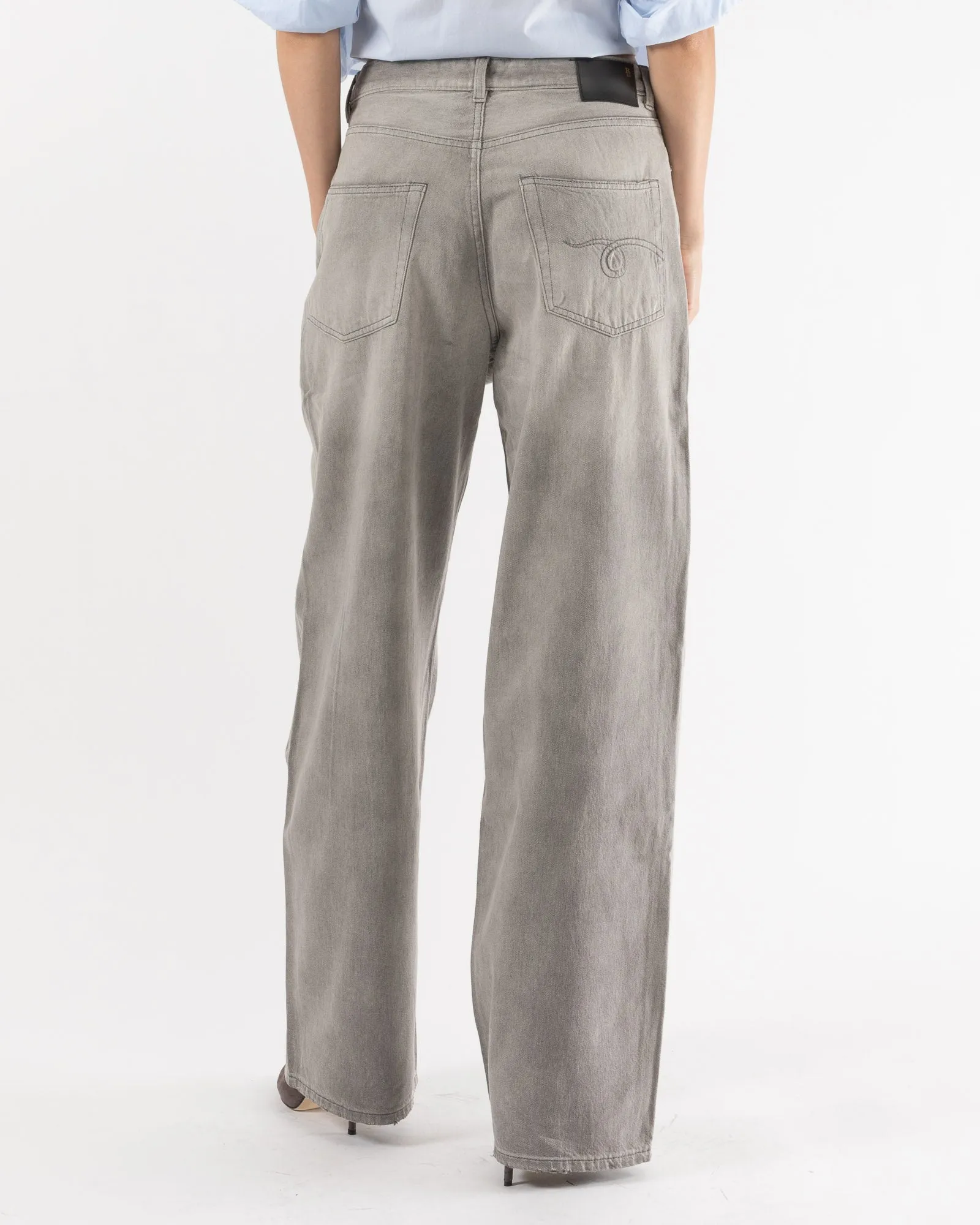 Damon Pleated Wide Leg Jean sold by TNT Fashion product image thumbnail 3