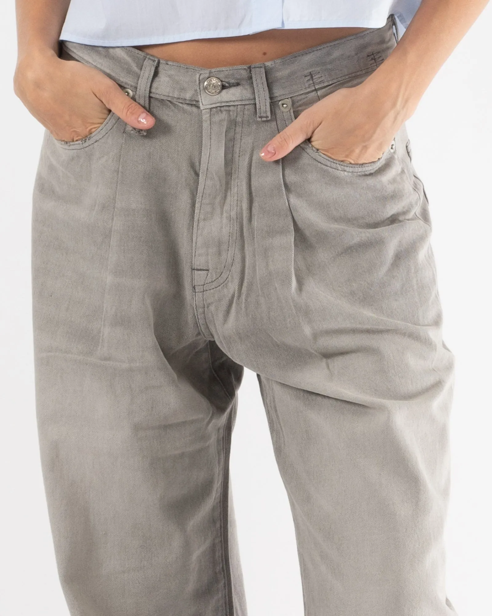 Damon Pleated Wide Leg Jean sold by TNT Fashion product image thumbnail 5