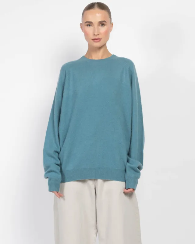 Boyfriend Sweater sold by TNT Fashion