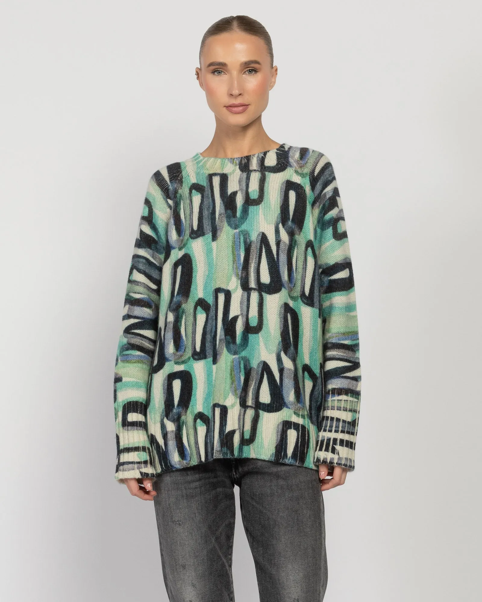 Crewneck sold by TNT Fashion