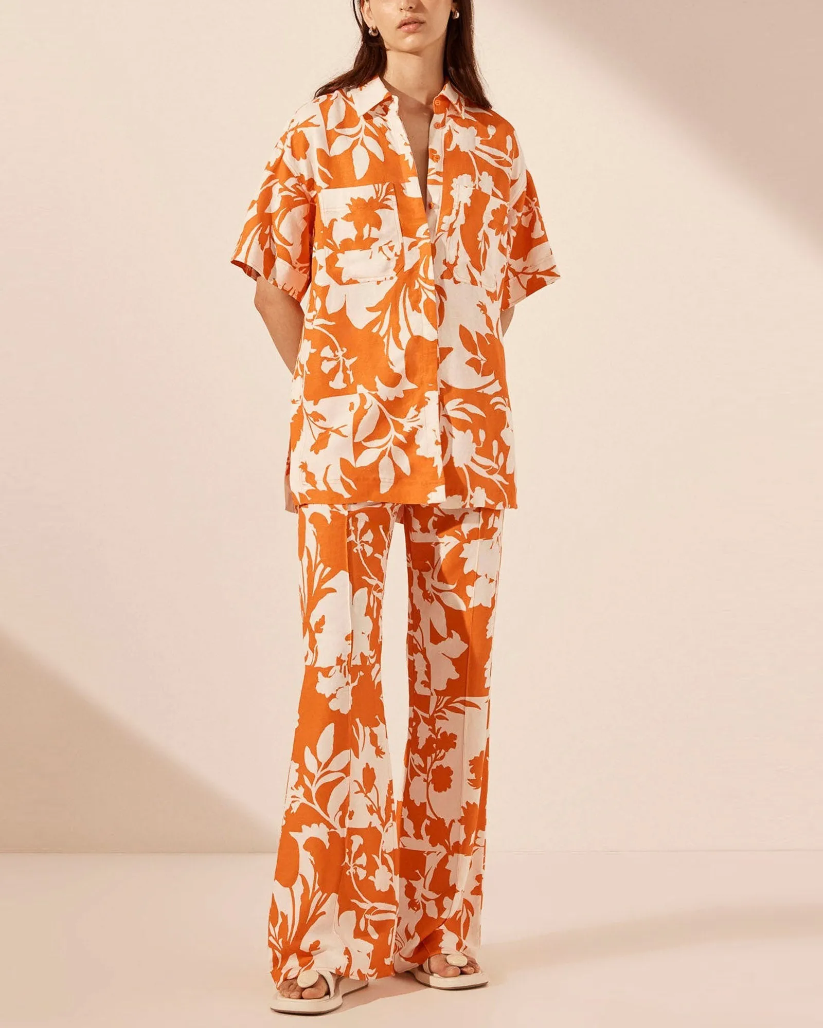 Casa Short Sleeve Relaxed Shirt sold by TNT Fashion product image thumbnail 2