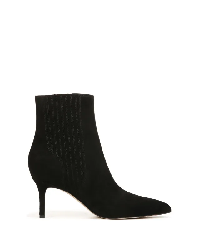 Lisa Boots sold by TNT Fashion