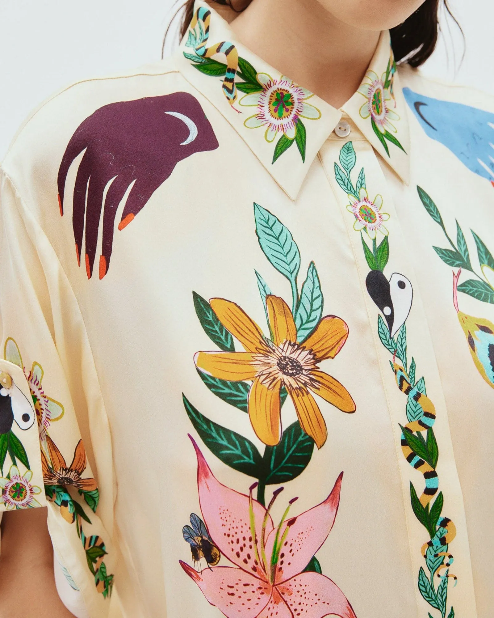 Meagan Oversized Silk Top sold by TNT Fashion product image thumbnail 5