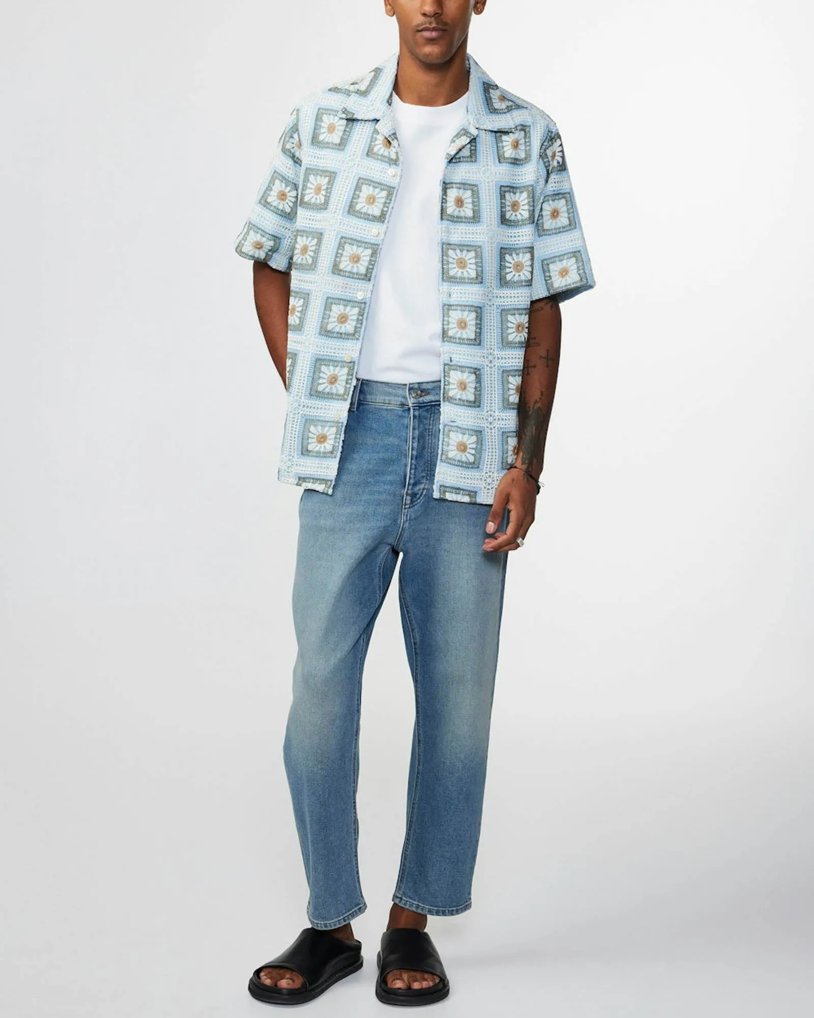 Julio 5391 Crochet Shirt sold by TNT Fashion product image thumbnail 2