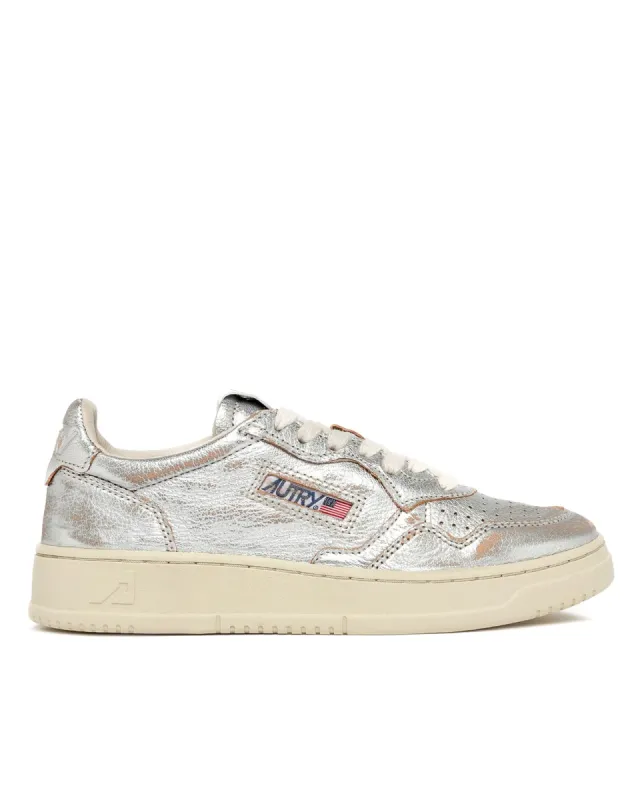 Medalist Low Sneakers sold by TNT Fashion
