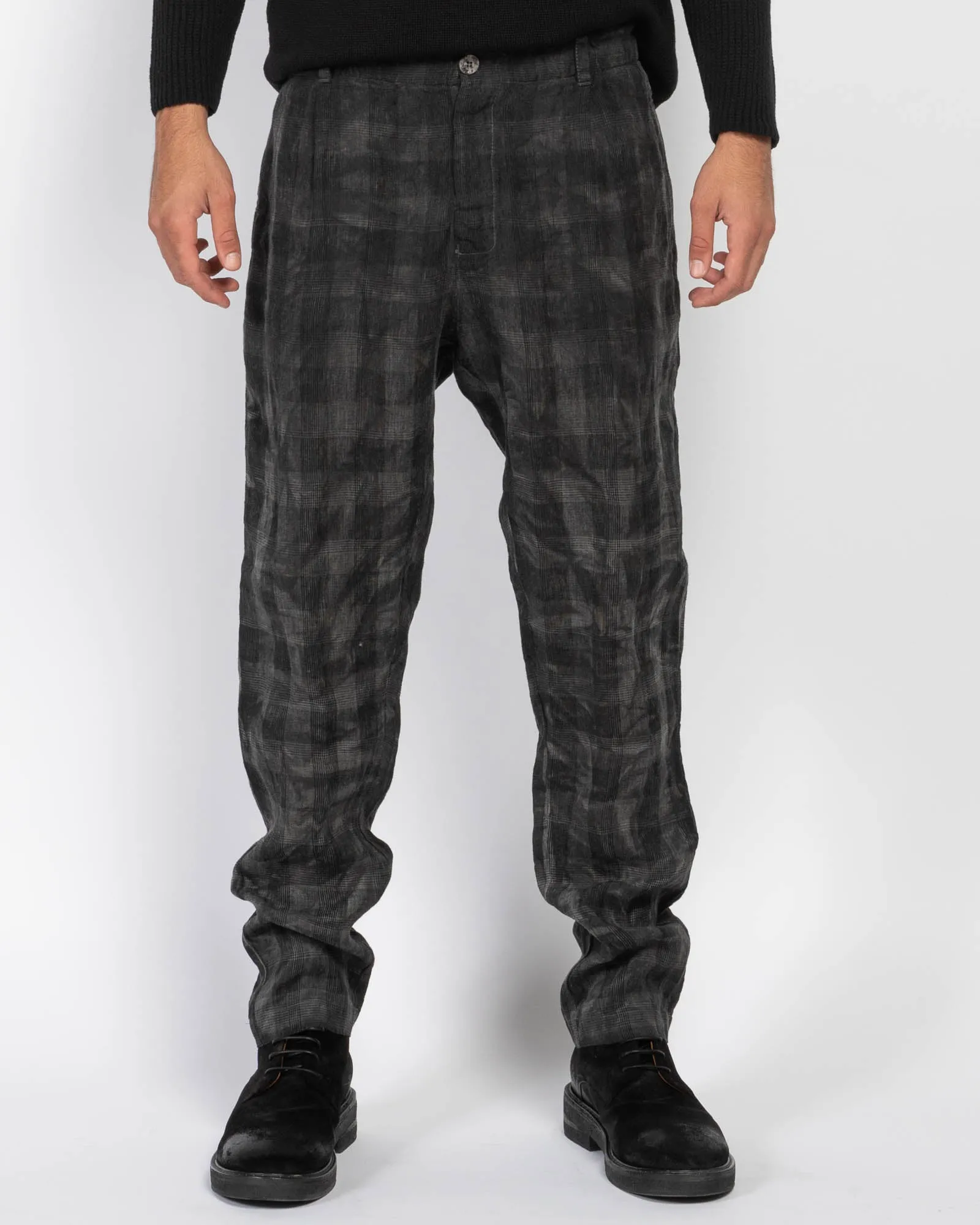 Trousers sold by TNT Fashion