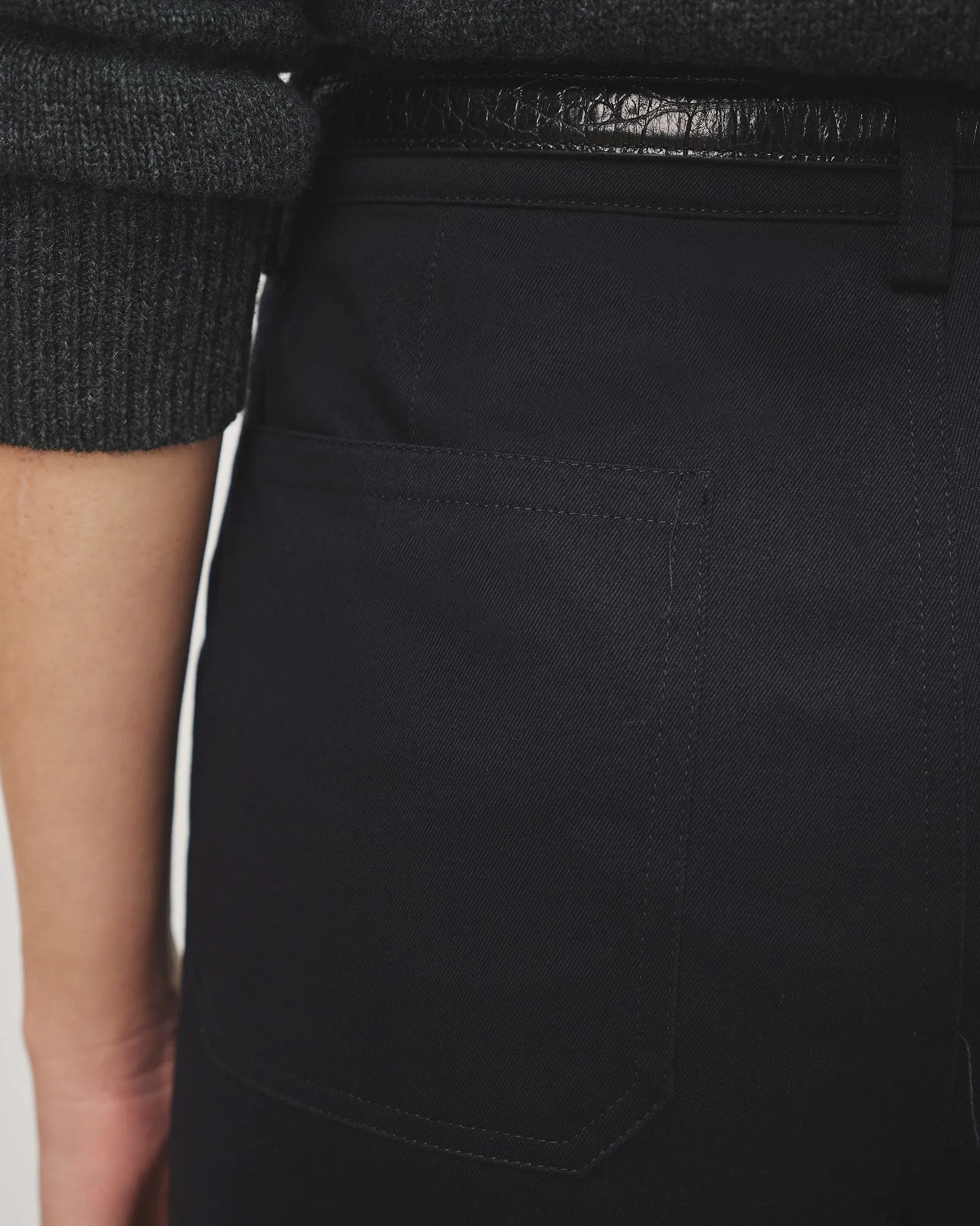 Quentin Pants sold by TNT Fashion product image thumbnail 4