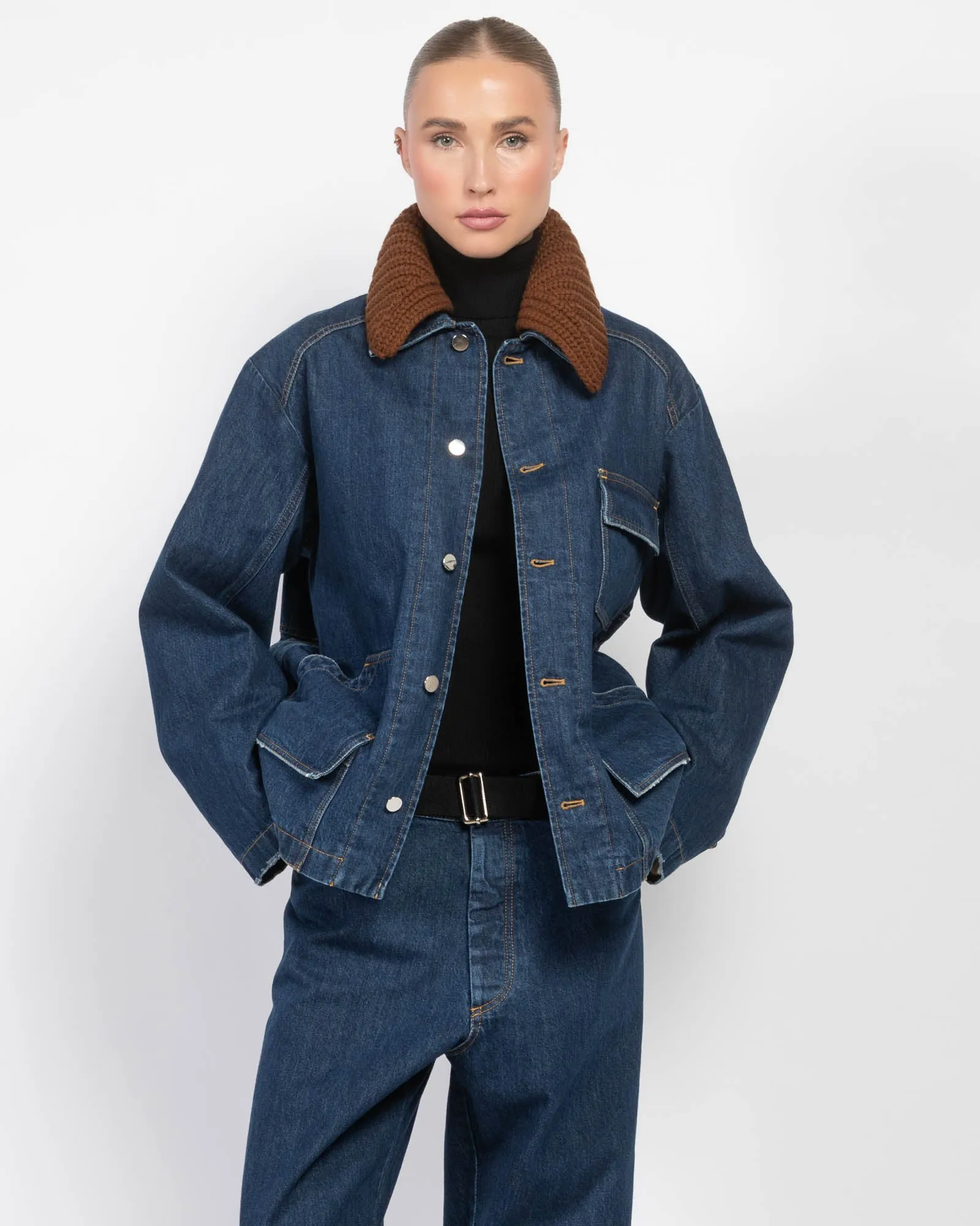 Jacket sold by TNT Fashion product image thumbnail 4