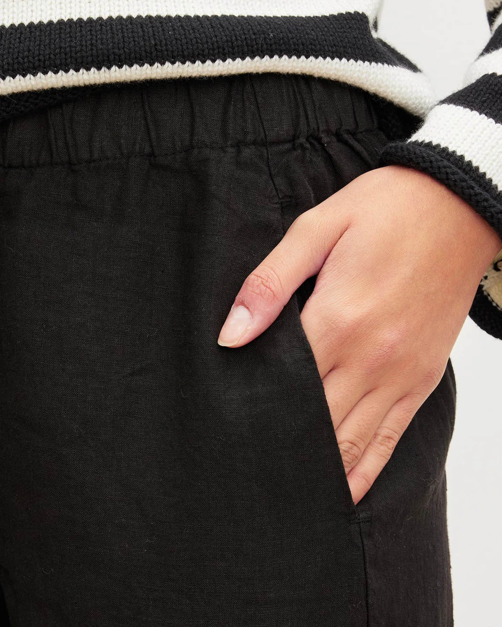 Lola Linen Pants sold by TNT Fashion product image thumbnail 4