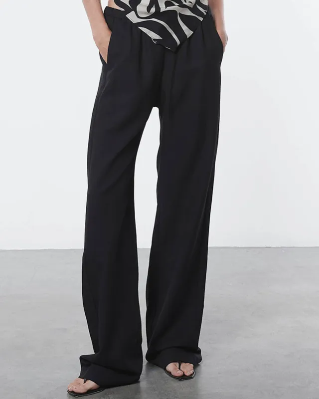 Twill Everywhere Pants sold by TNT Fashion