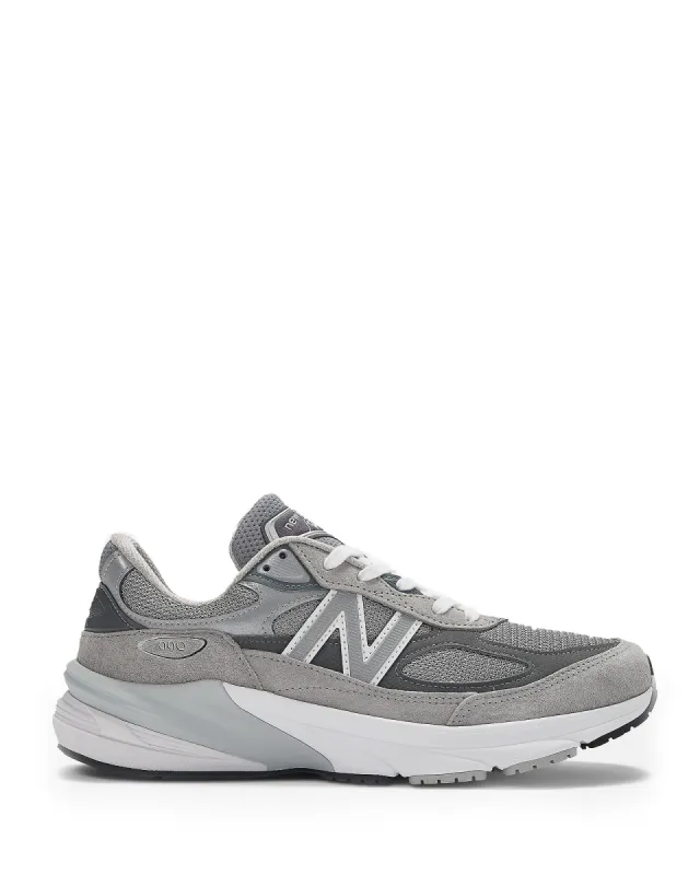 M990 Sneakers sold by TNT Fashion