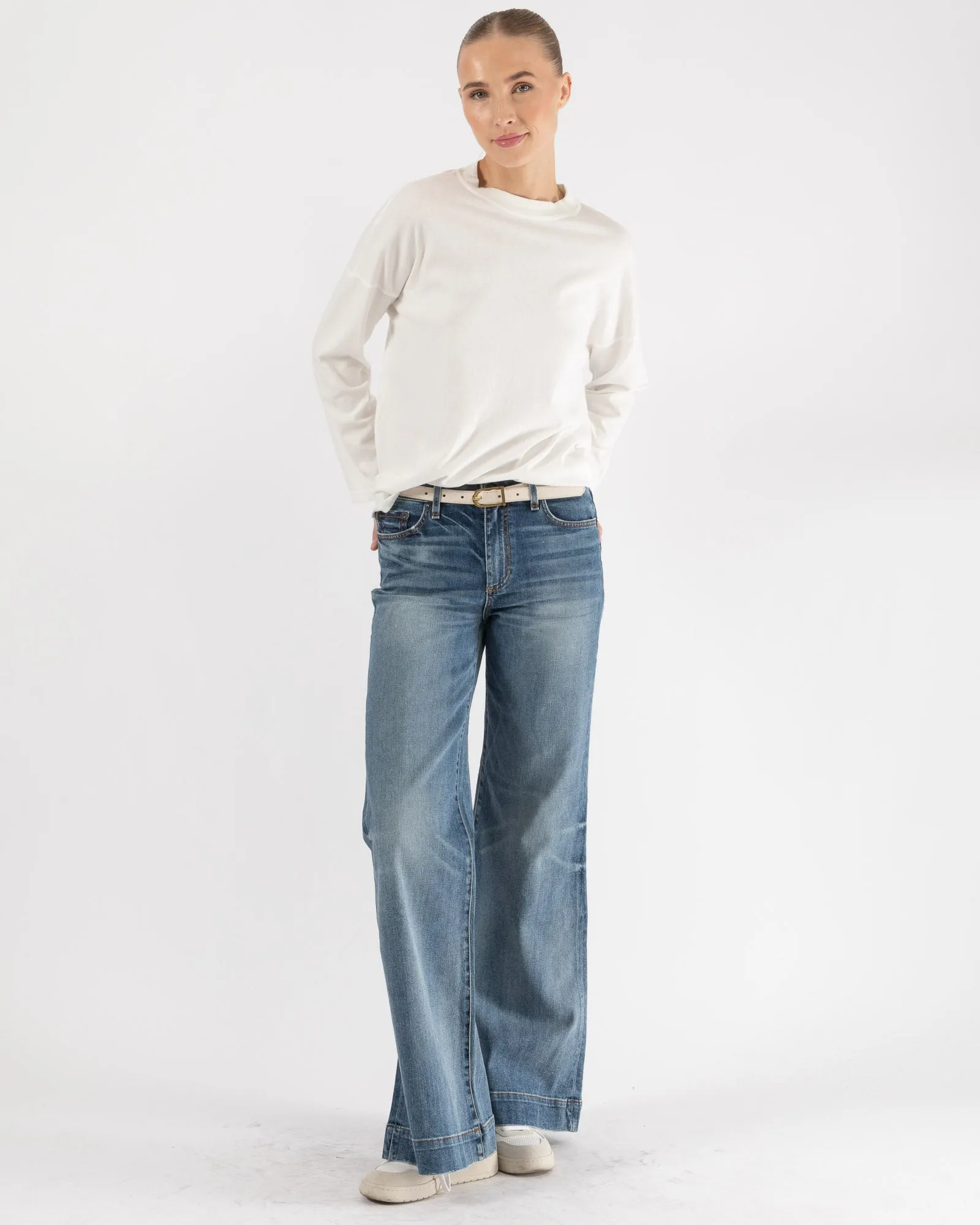 Juniper Wide Leg Jeans sold by TNT Fashion product image thumbnail 2