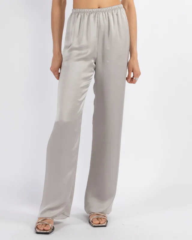 Pull On Pants sold by TNT Fashion