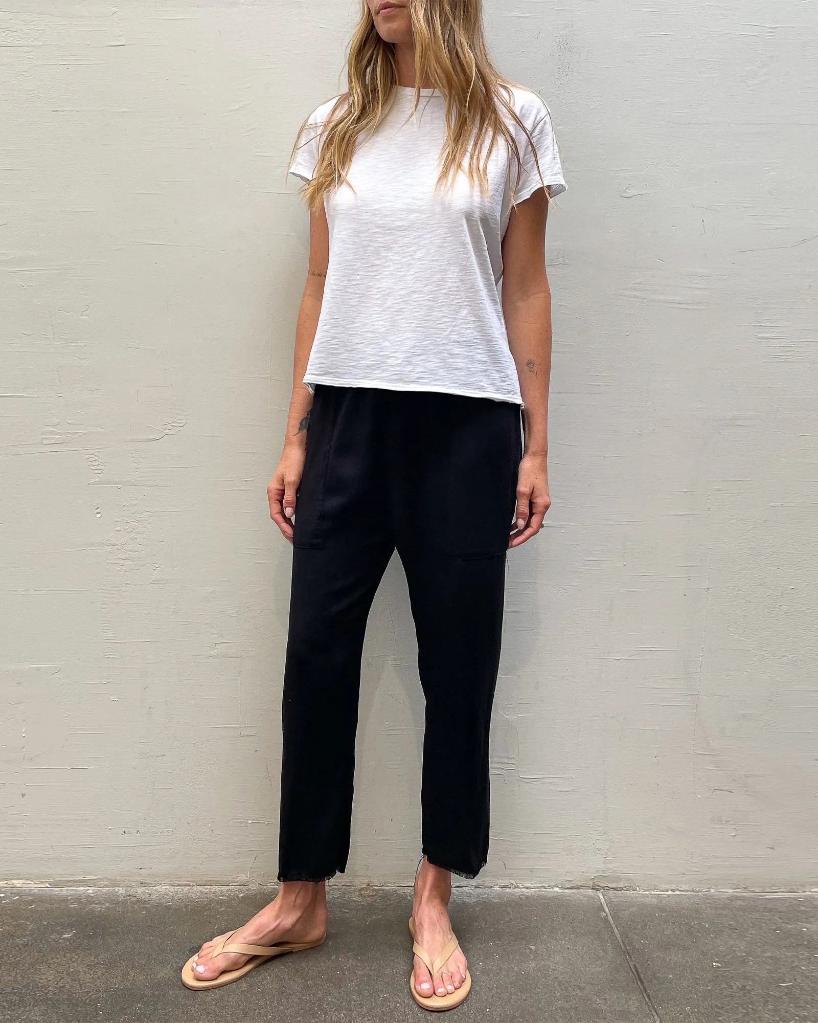 Erika Linen Pants sold by TNT Fashion product image thumbnail 2