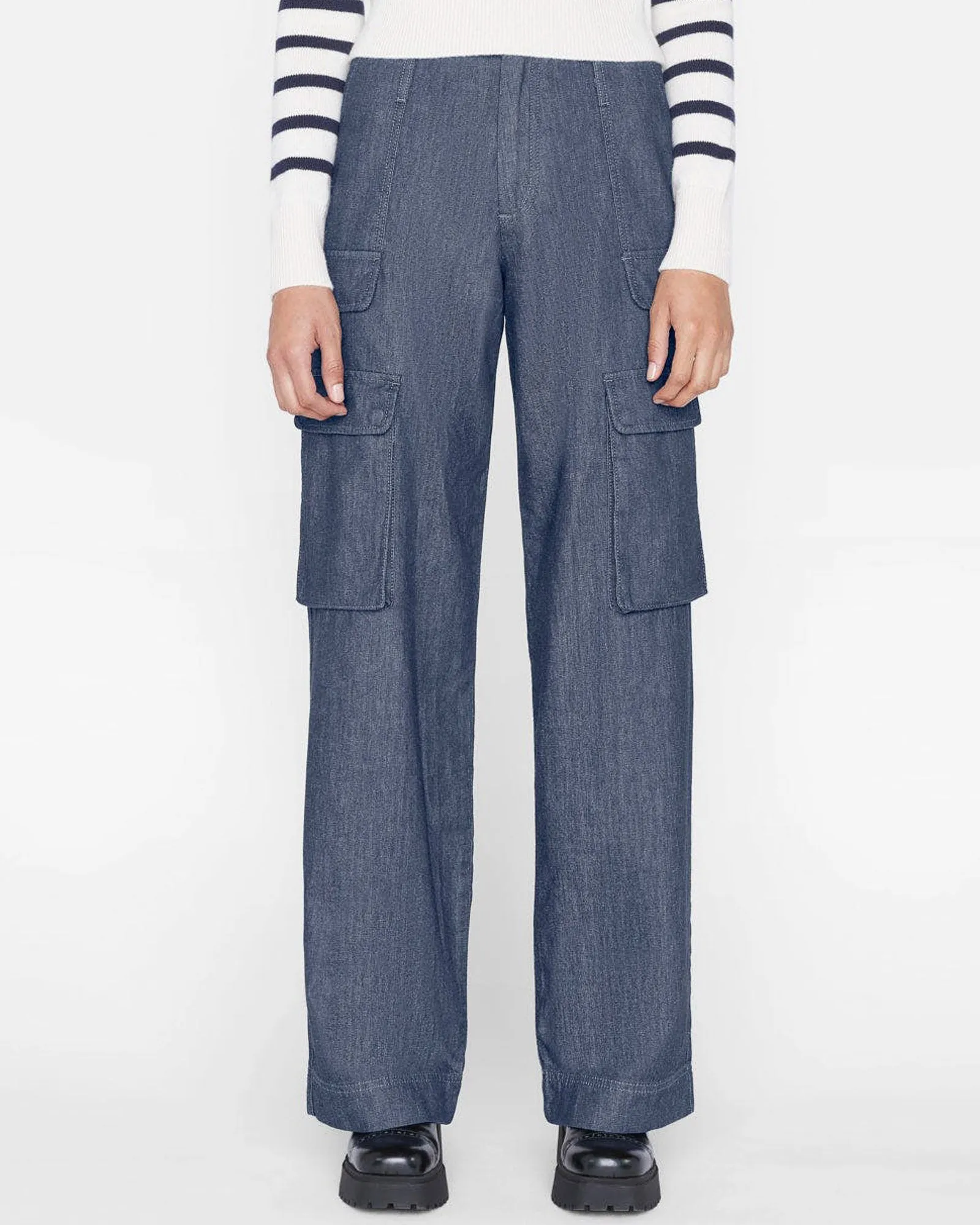 Relaxed Straight Cargo Pants sold by TNT Fashion