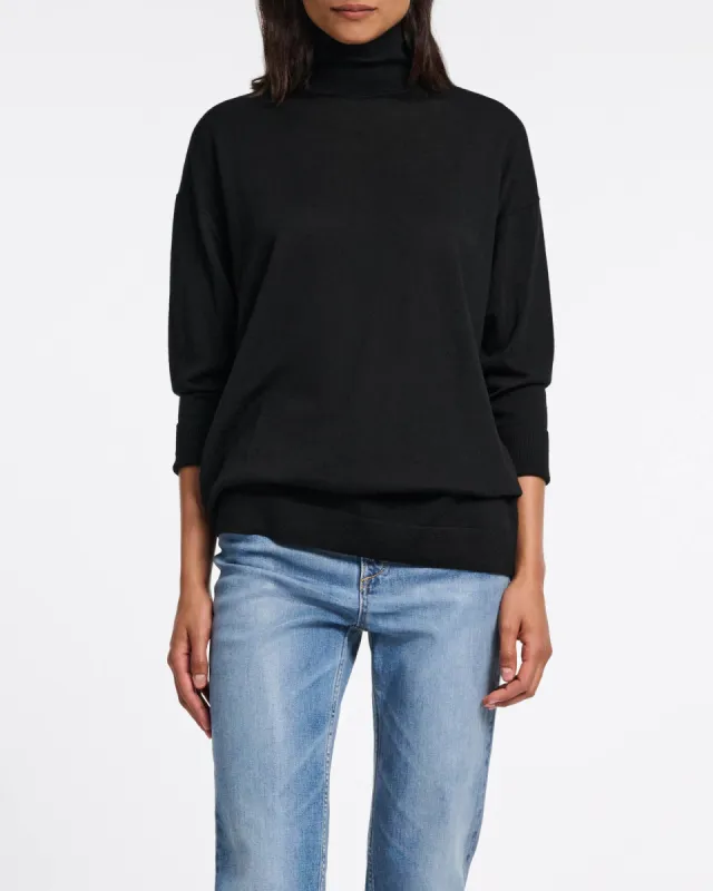 Shimmering Pullover sold by TNT Fashion
