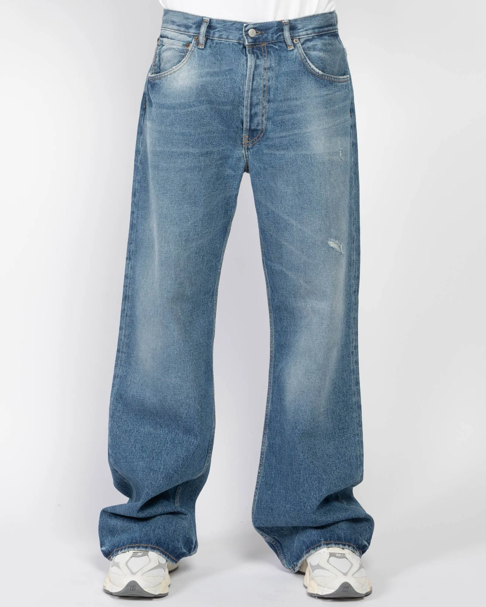 2021M Jeans sold by TNT Fashion