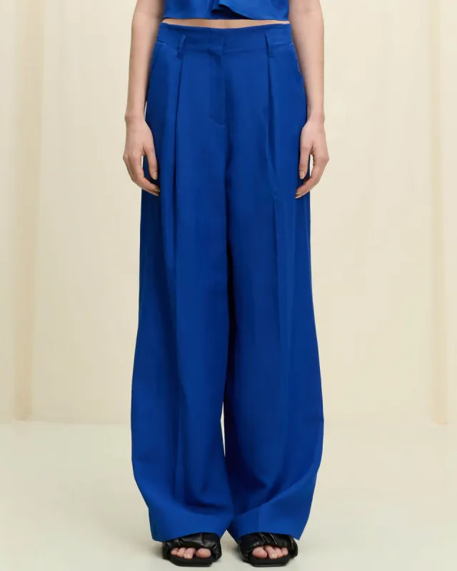 Summer Cruise Pants sold by TNT Fashion