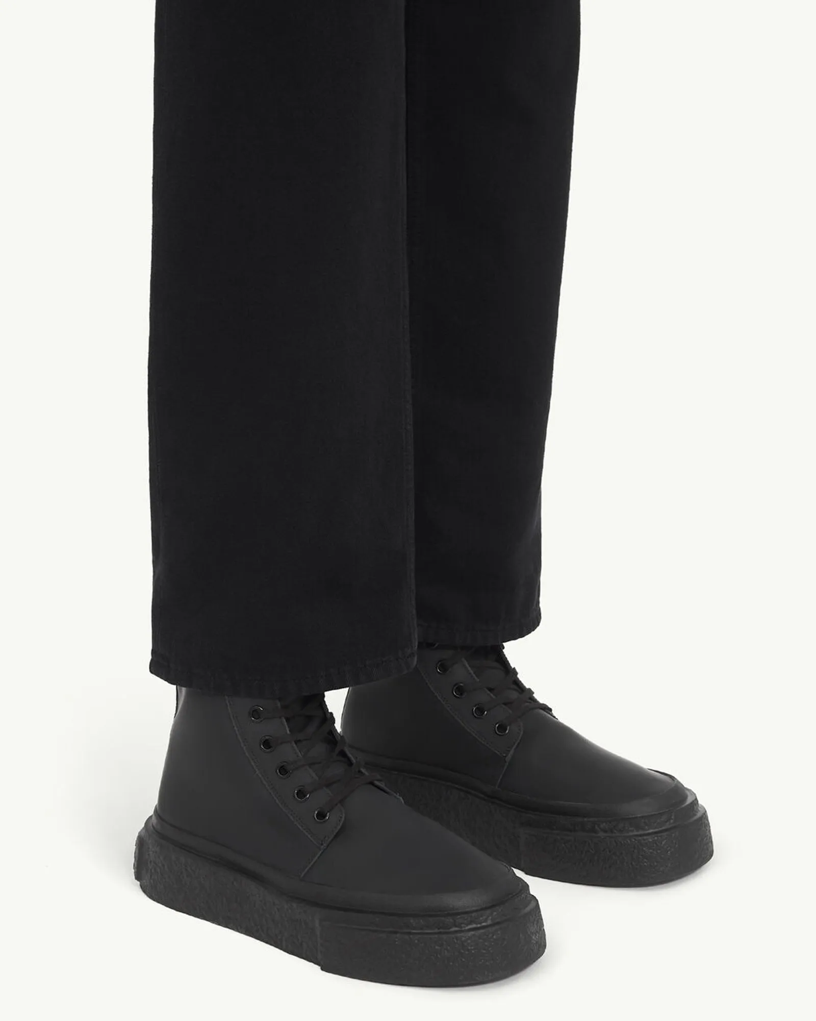 Sneakers sold by TNT Fashion product image thumbnail 5