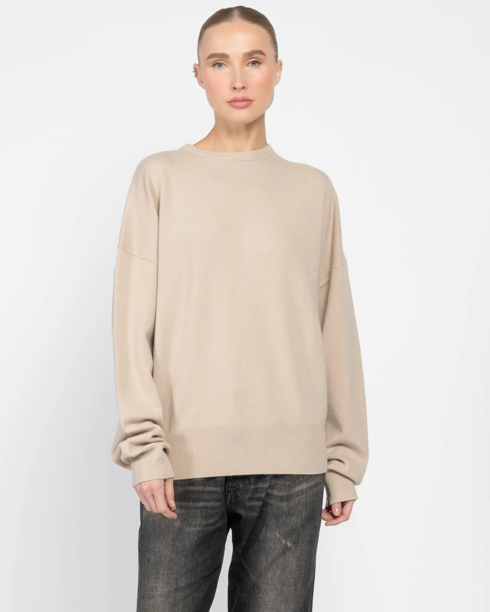 Tes Sweater sold by TNT Fashion