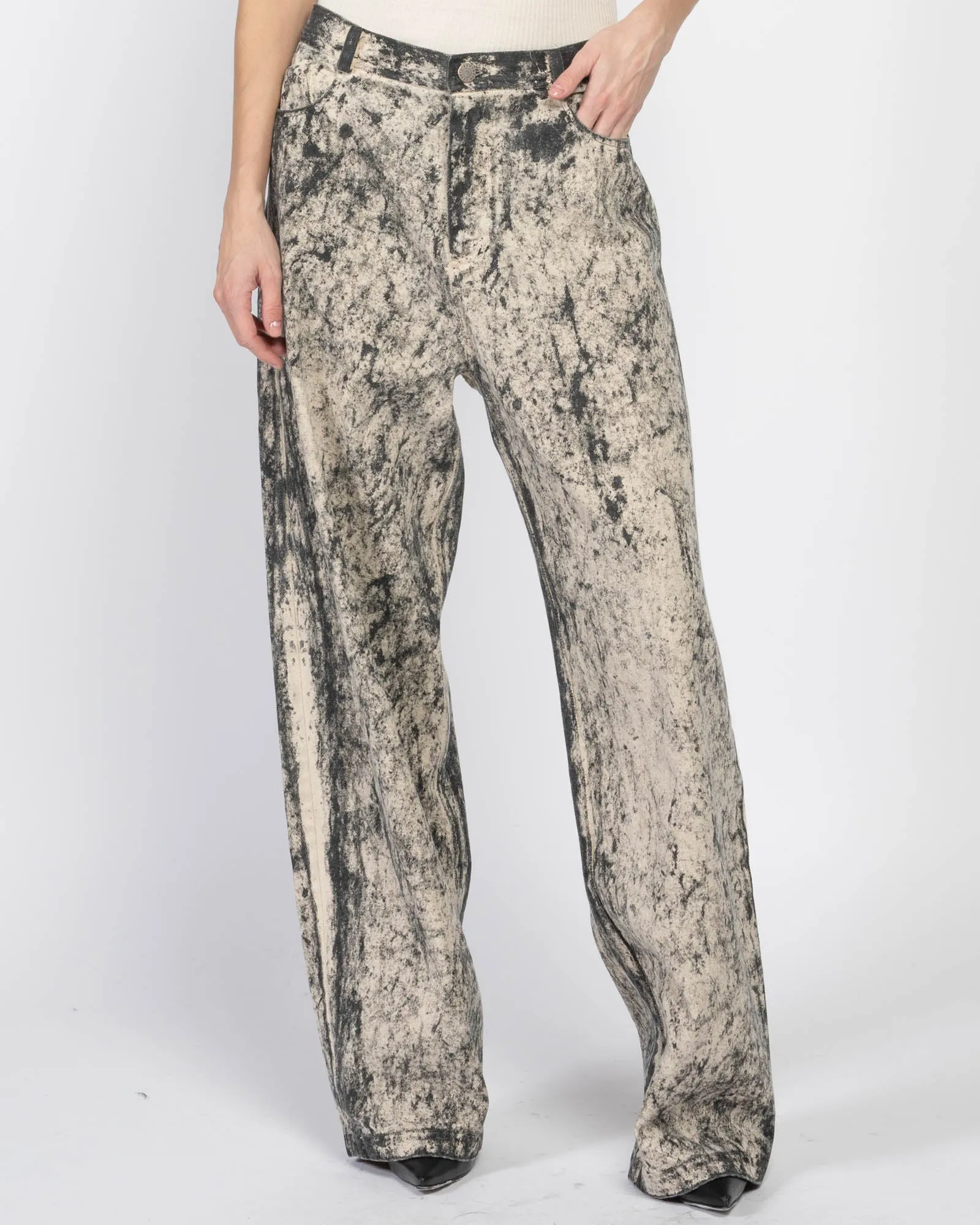 Pants sold by TNT Fashion