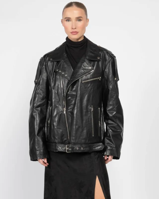 Jacket sold by TNT Fashion