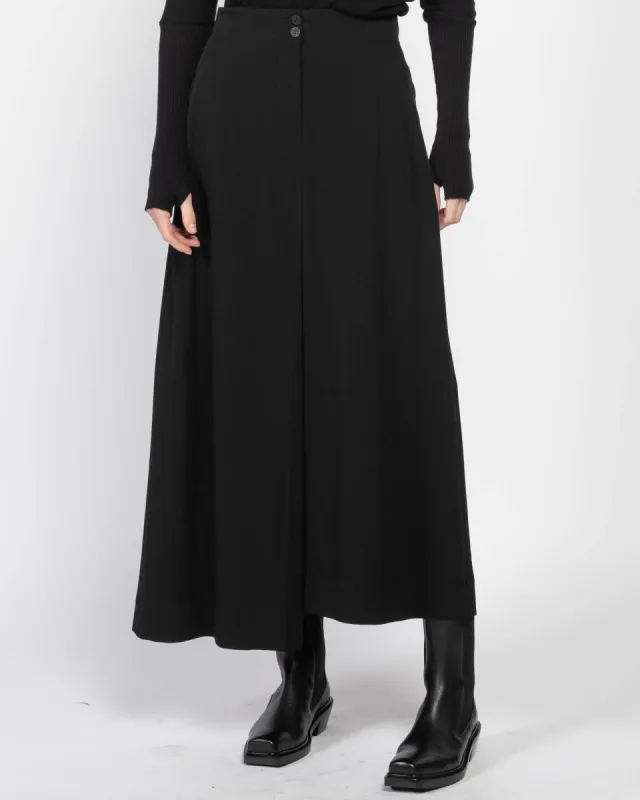 Skirt sold by TNT Fashion