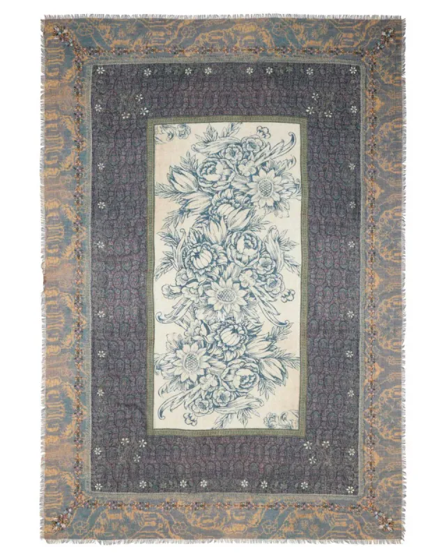 Scarf sold by TNT Fashion