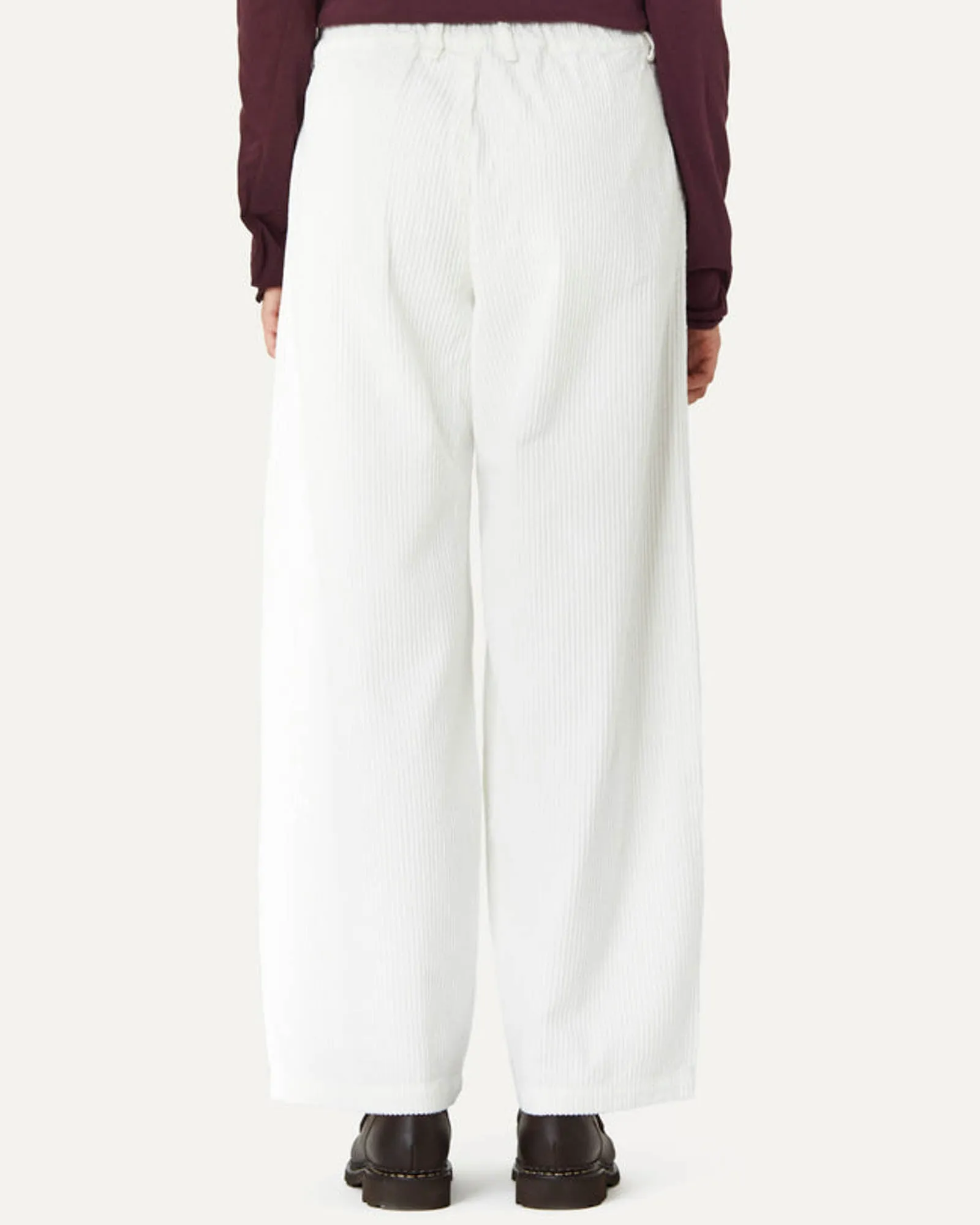 Bum Velluto Pants sold by TNT Fashion product image thumbnail 3