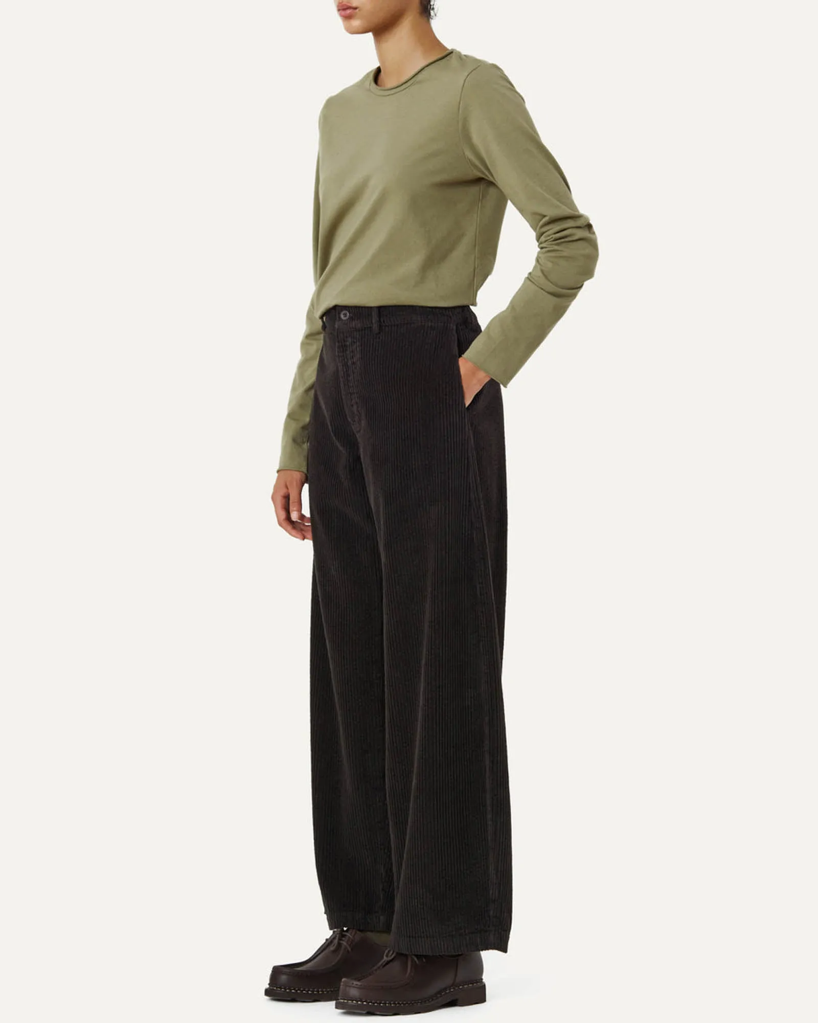 Bum Velluto Pants sold by TNT Fashion product image thumbnail 4