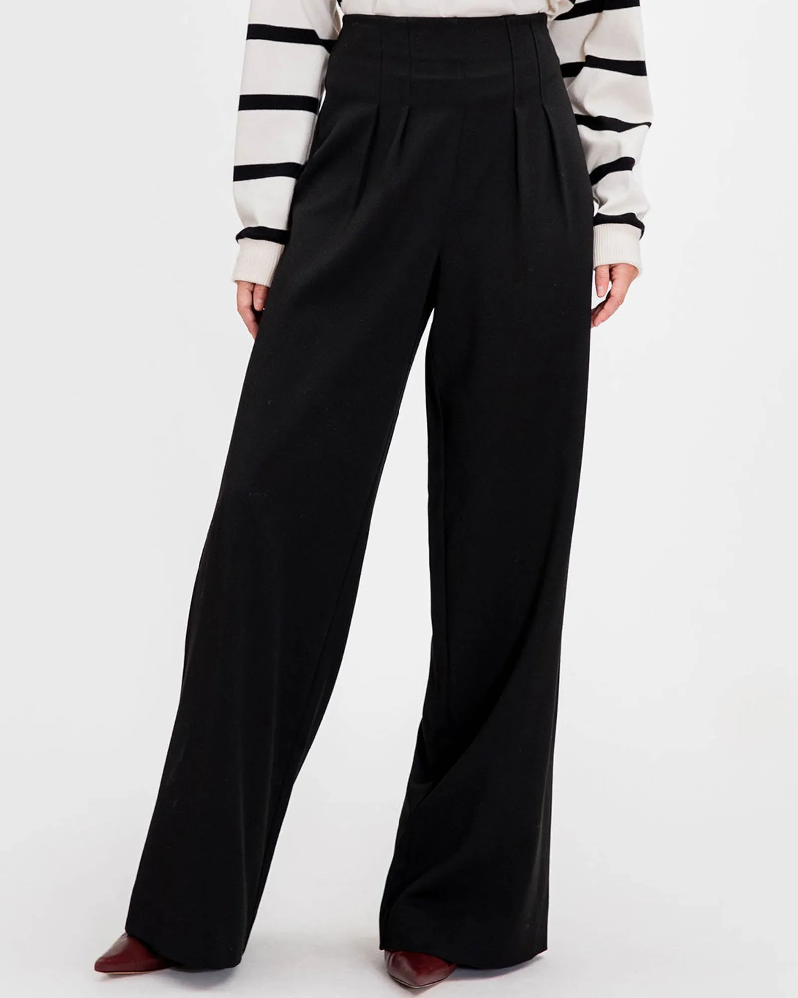Wren Pants sold by TNT Fashion