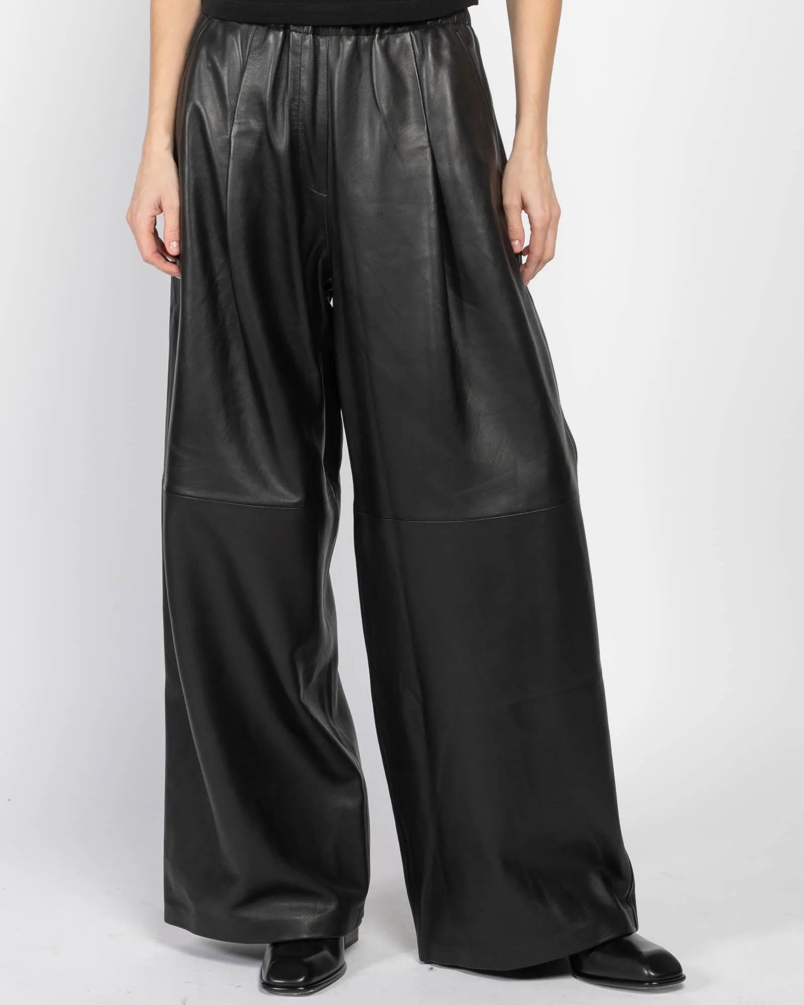 Jones Pants sold by TNT Fashion