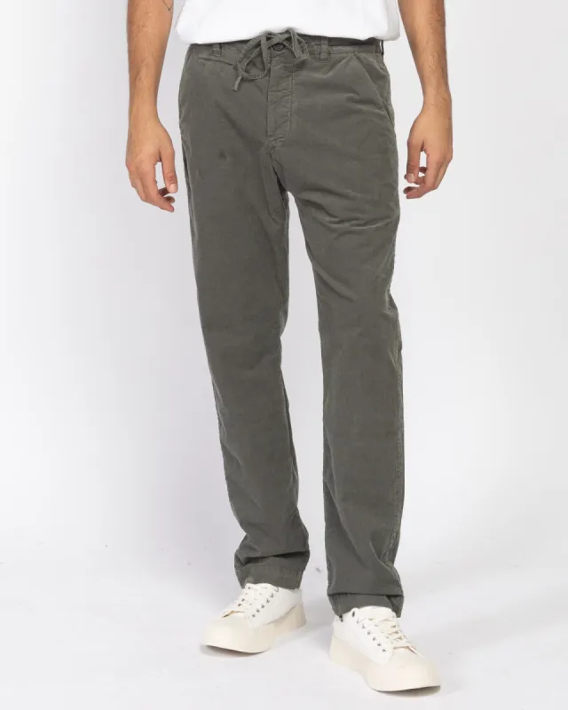 Pants sold by TNT Fashion