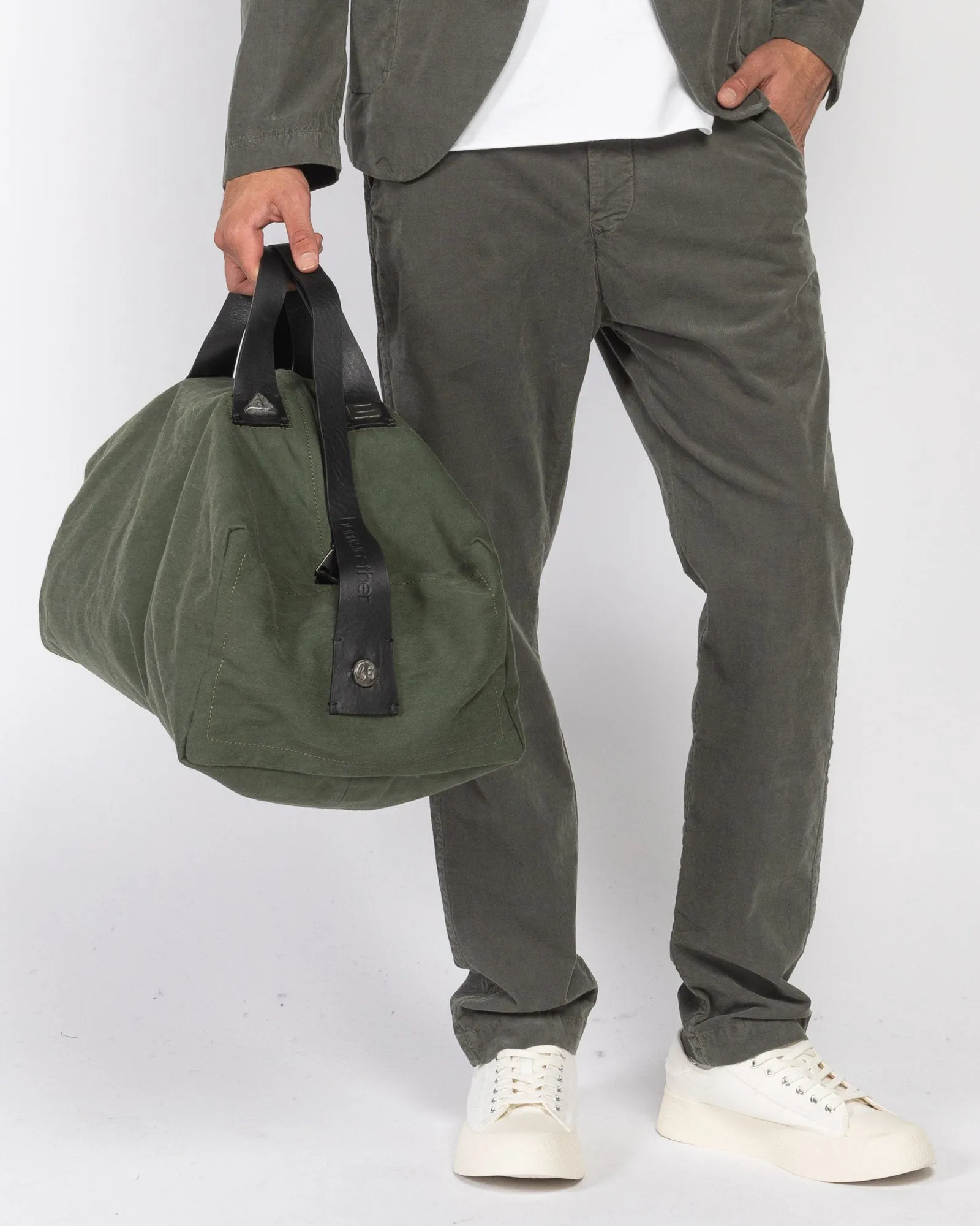 Bag sold by TNT Fashion