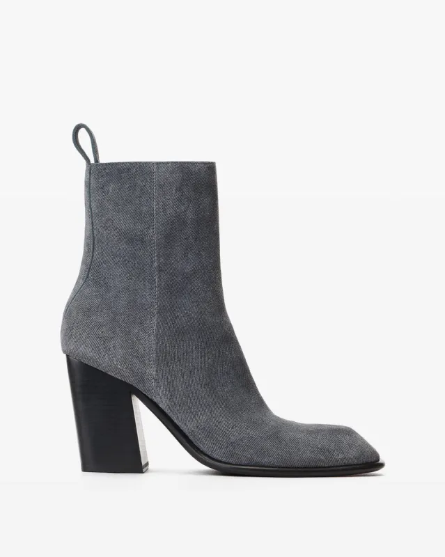 Throttle Boots sold by TNT Fashion