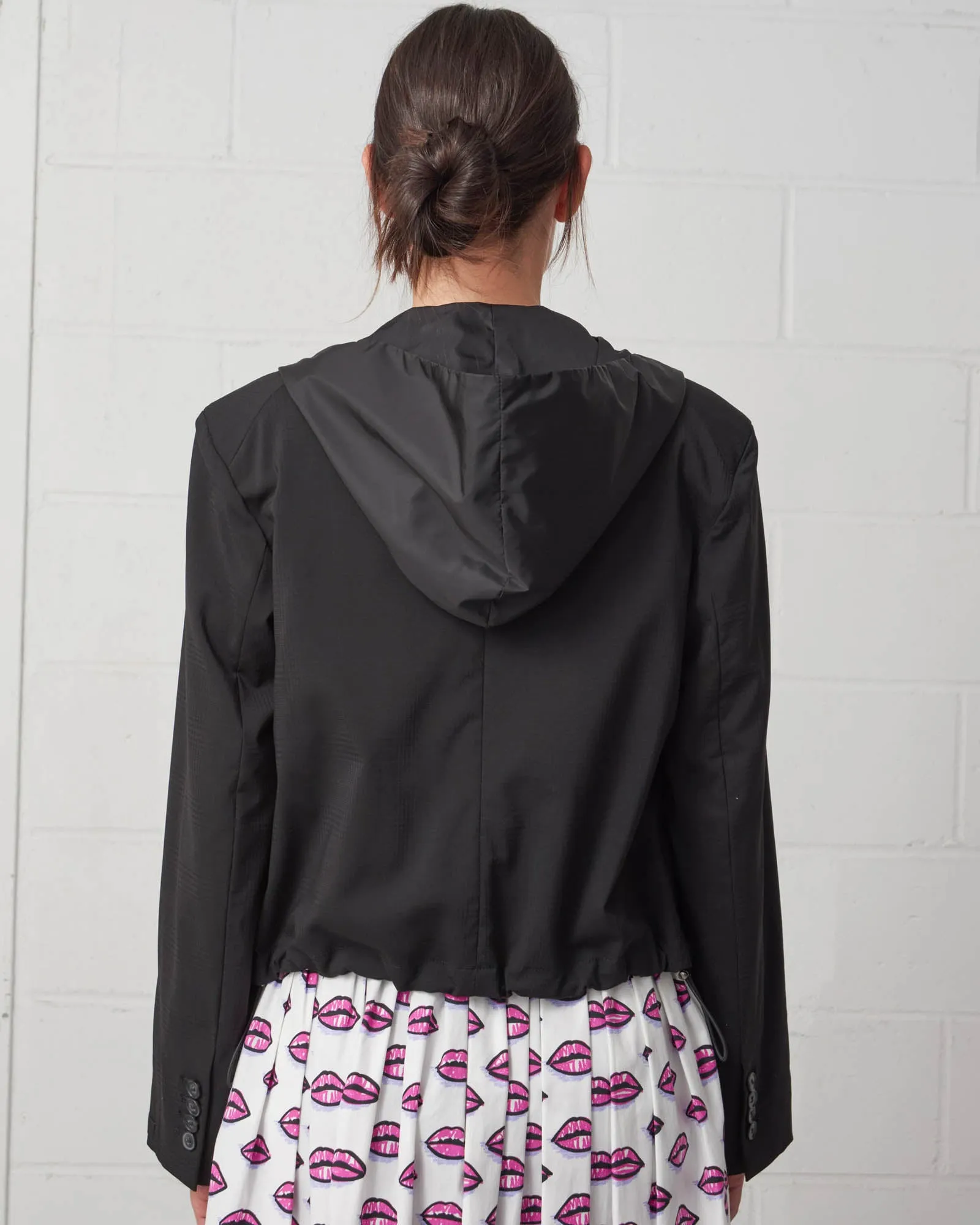 Cropped Hooded Blazer sold by TNT Fashion product image thumbnail 3