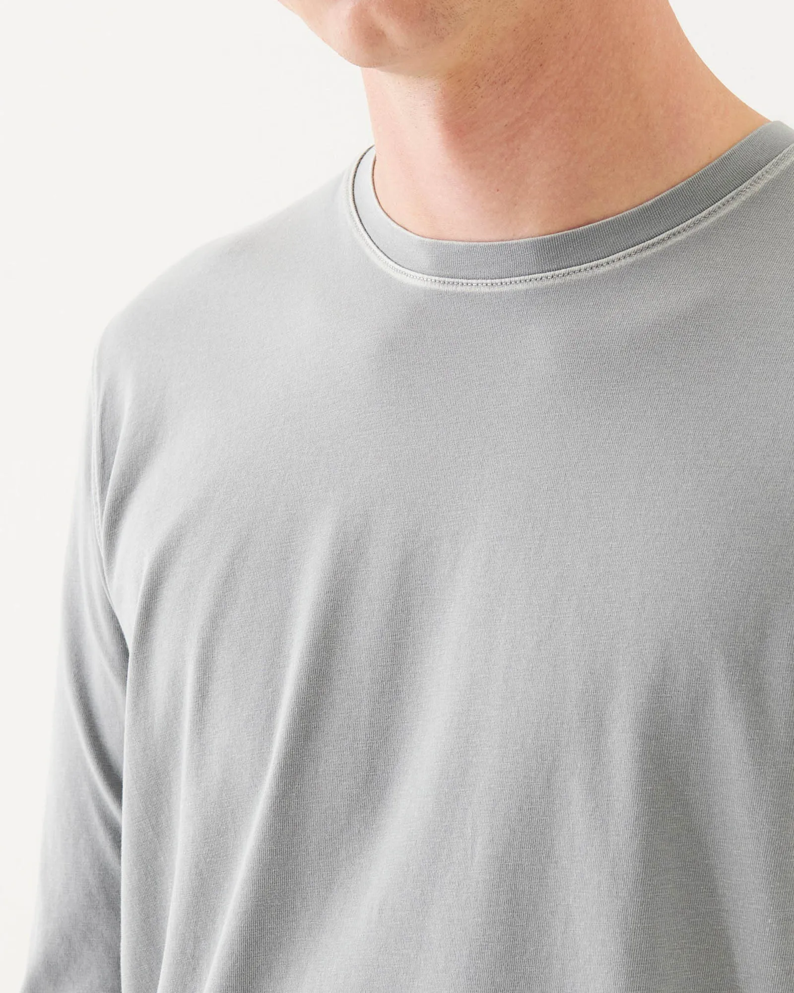 Long Sleeve Vintage Crewneck Sweater sold by TNT Fashion product image thumbnail 4