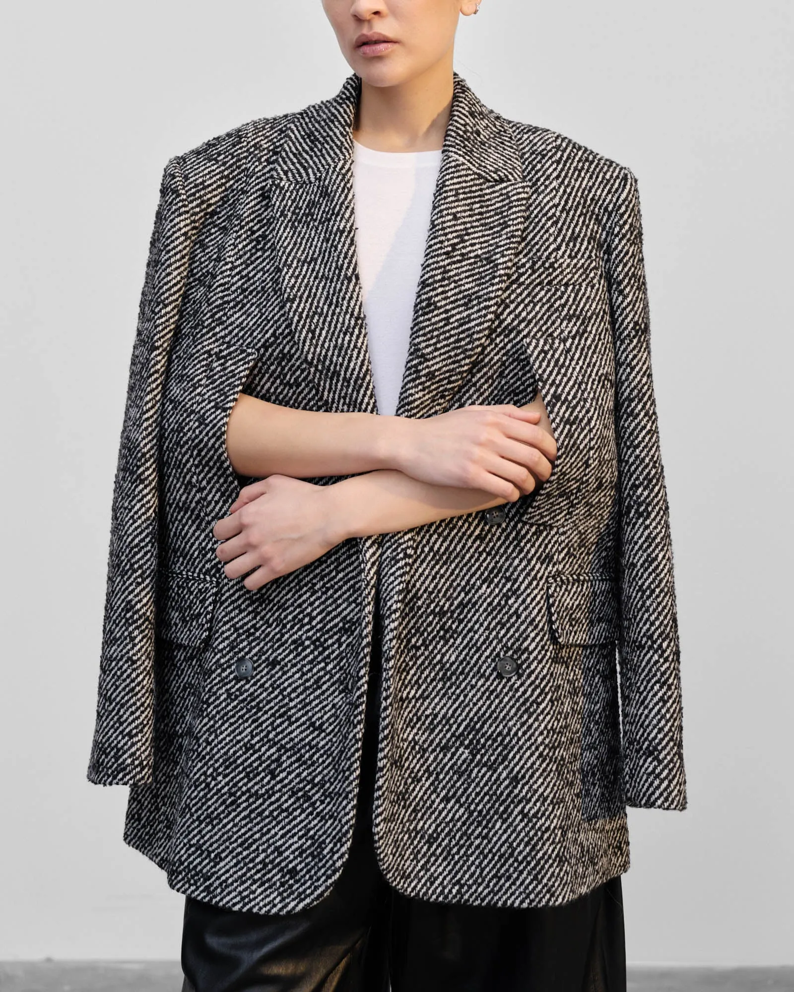 Villi Coat sold by TNT Fashion product image thumbnail 4