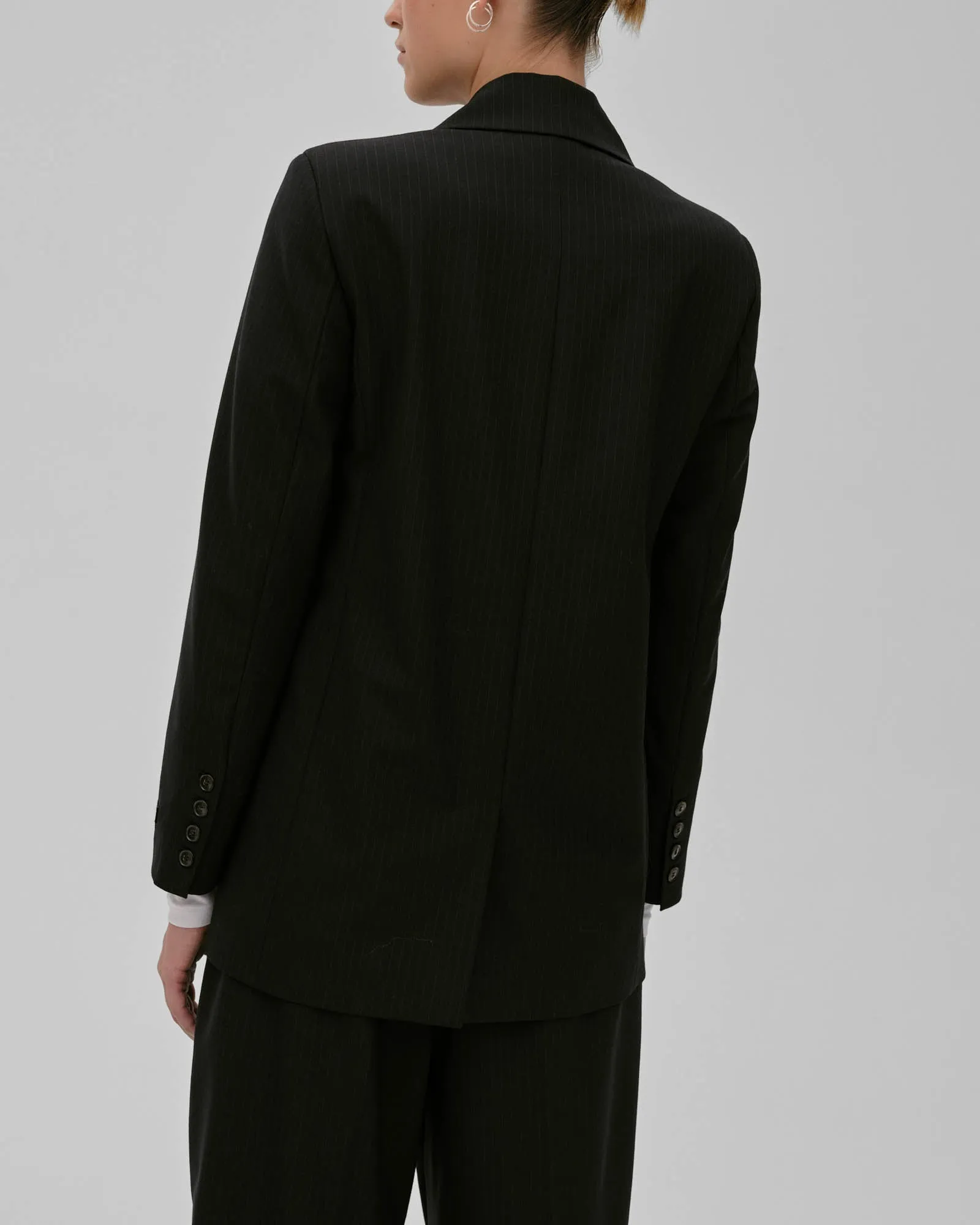 Lilith Blazer sold by TNT Fashion product image thumbnail 3