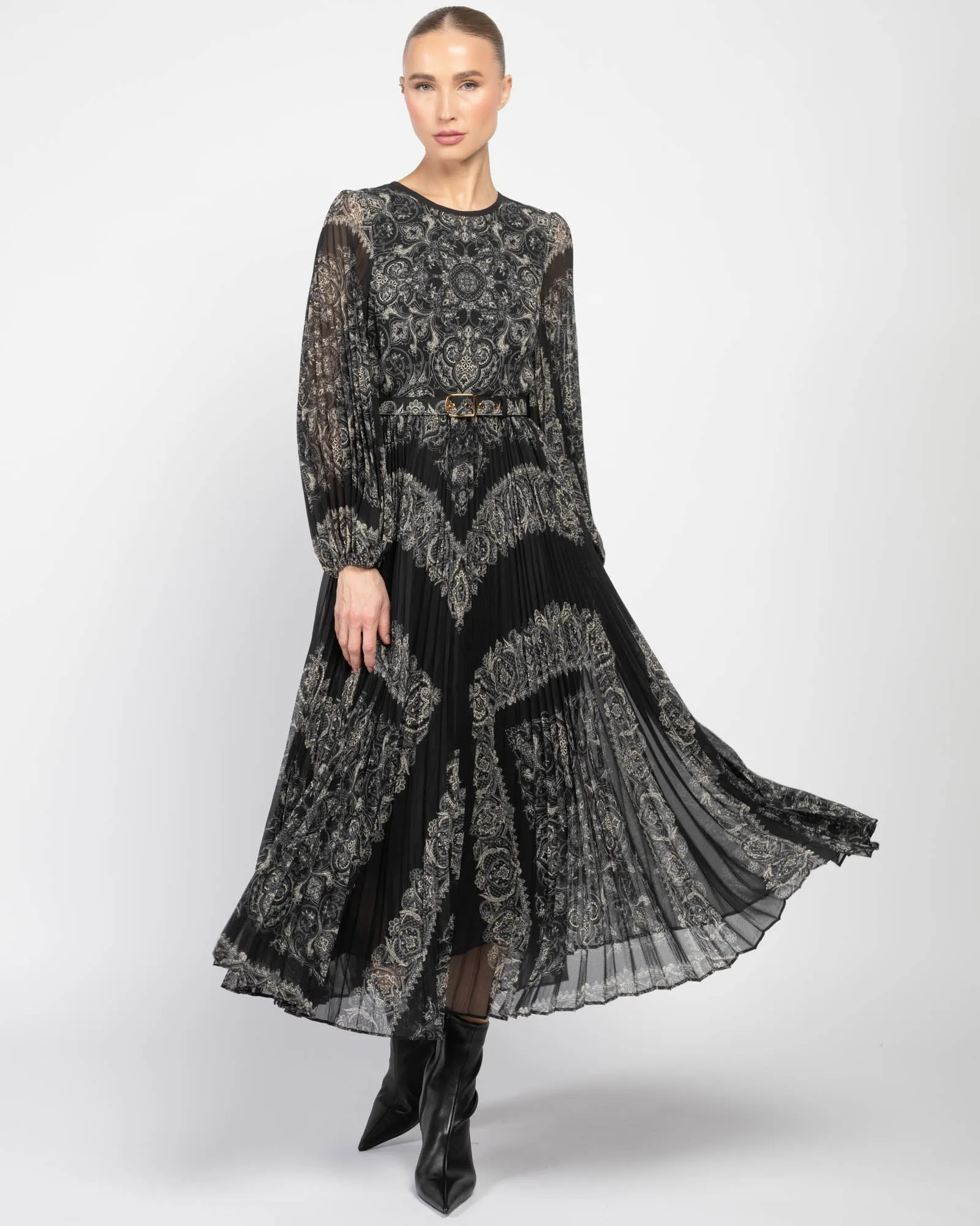 Sunray Long Sleeve Midi Dress sold by TNT Fashion product image thumbnail 3