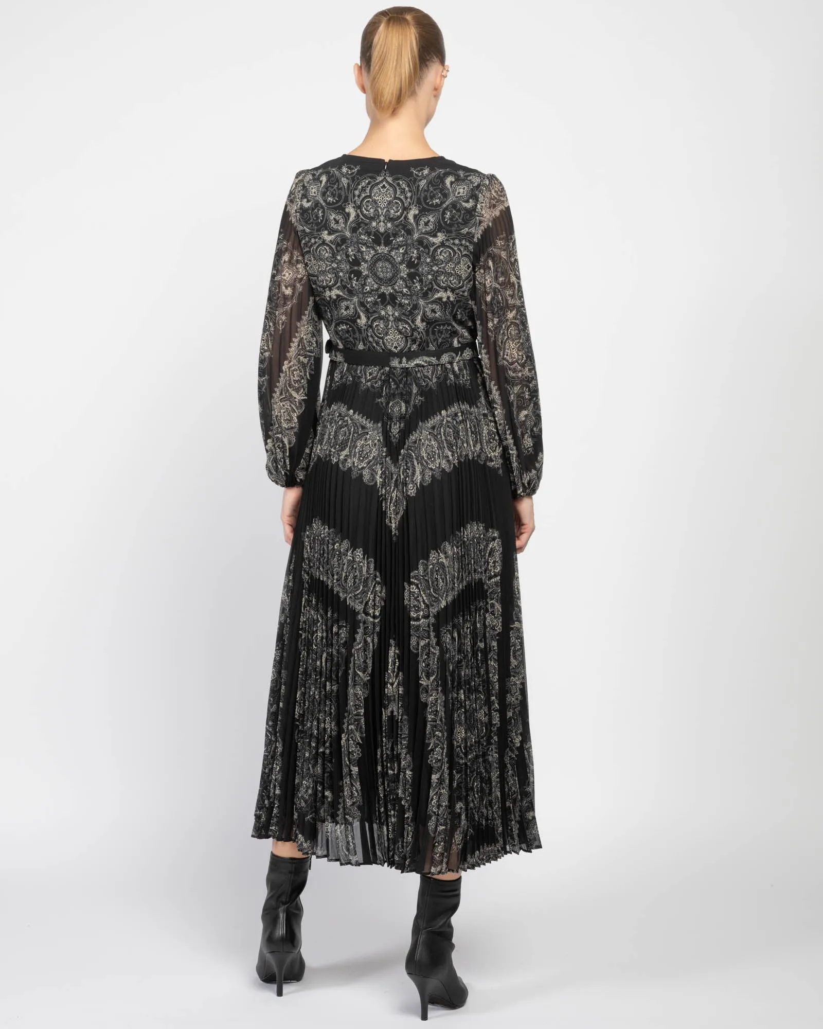 Sunray Long Sleeve Midi Dress sold by TNT Fashion product image thumbnail 2
