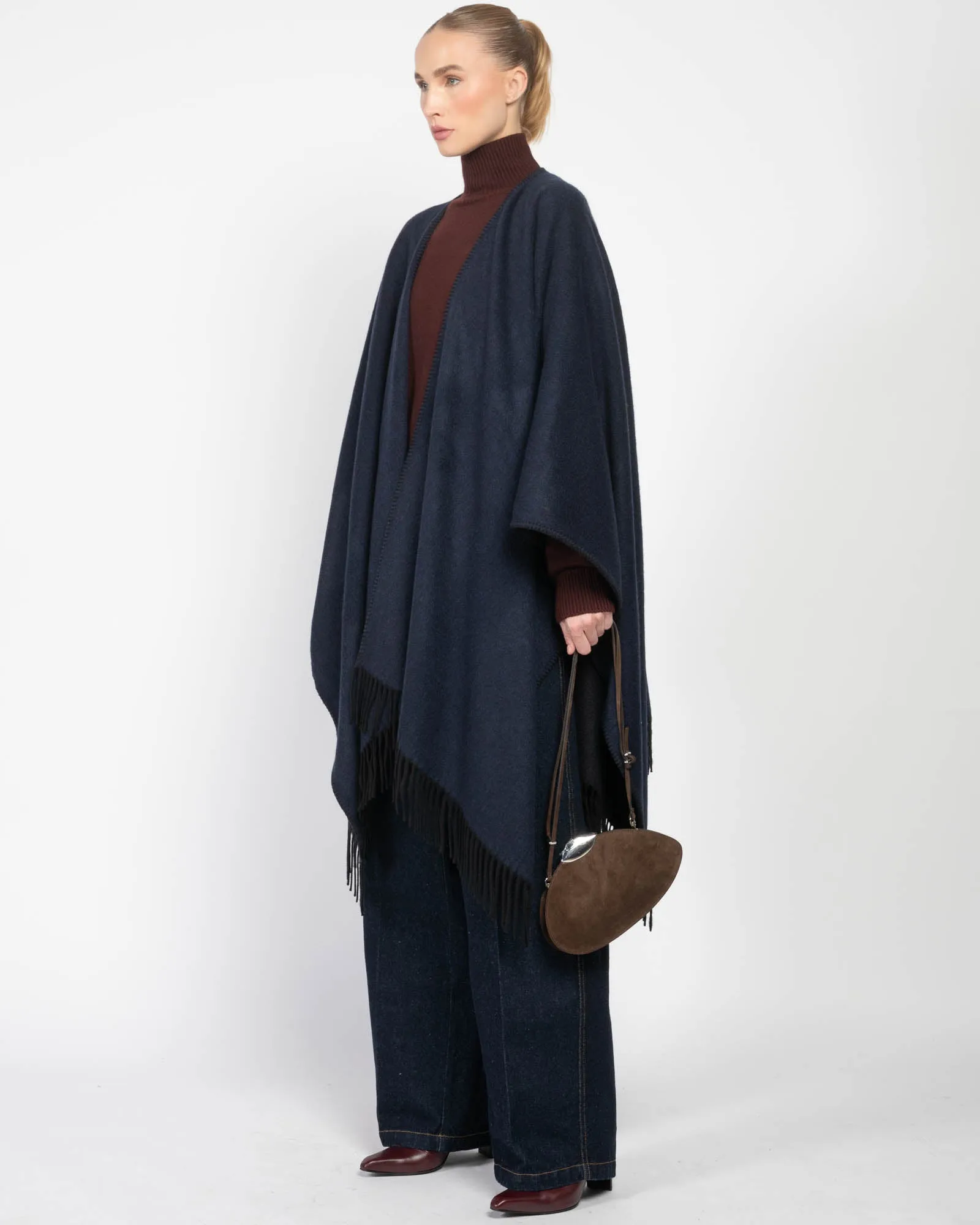 Mia Cape sold by TNT Fashion product image thumbnail 4