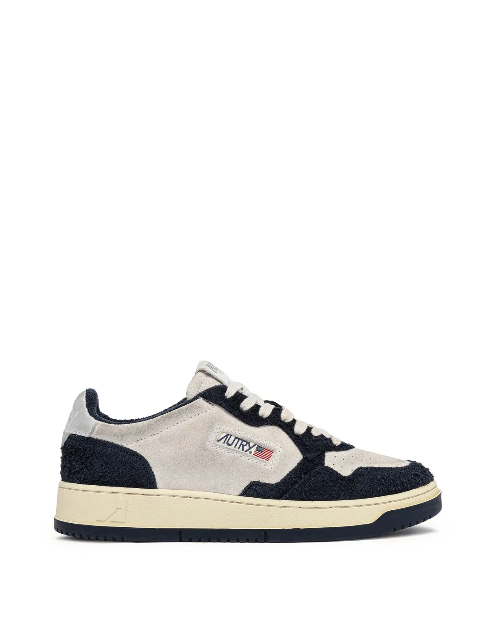 Medalist Low Sneakers sold by TNT Fashion