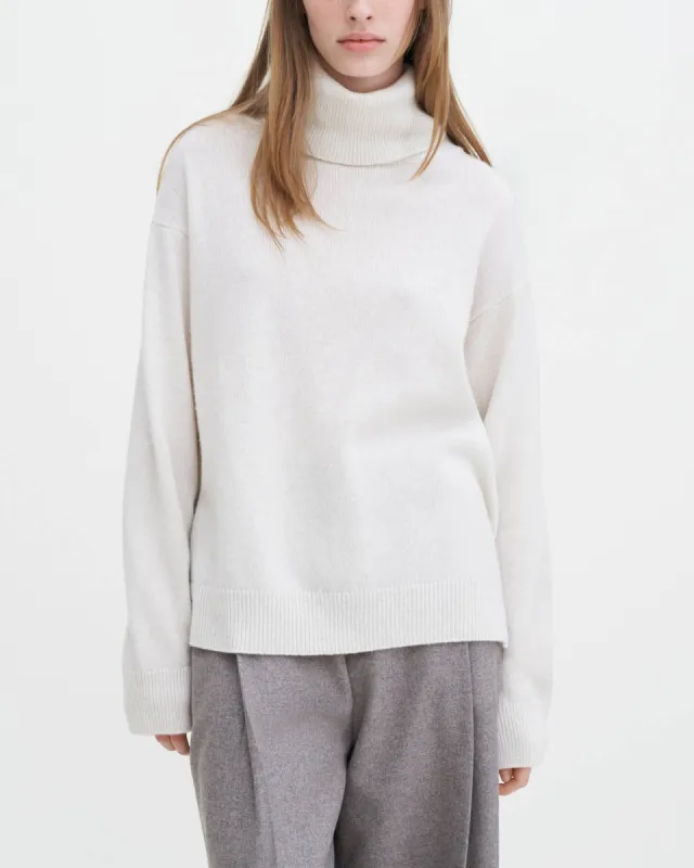 Relaxed Turtleneck Sweater sold by TNT Fashion