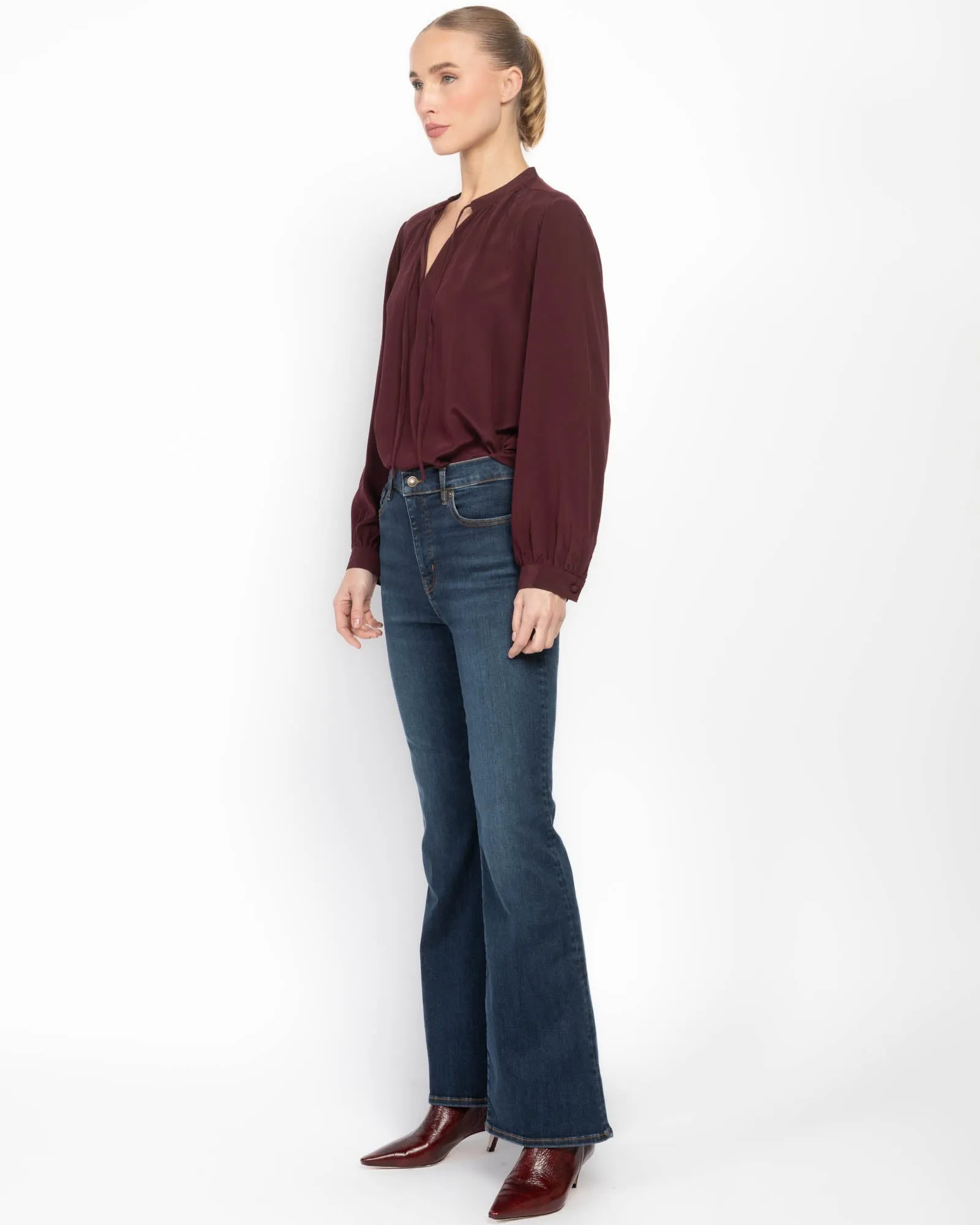 Le Easy Flare Jeans sold by TNT Fashion product image thumbnail 4